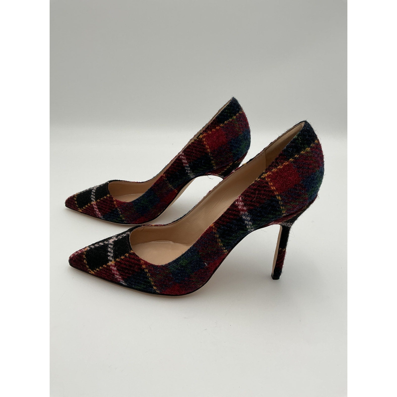 Manolo Blahnik Bb 105 Red Wool Check Wool Pumps Size 9.5
