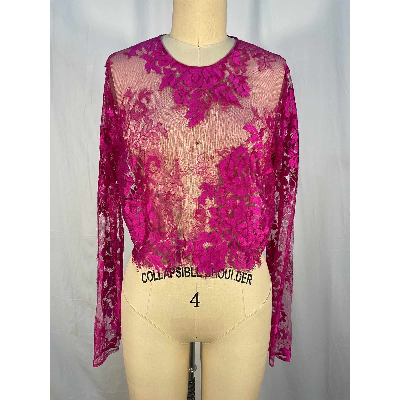 The Sei Lace Pink Tee Size 4