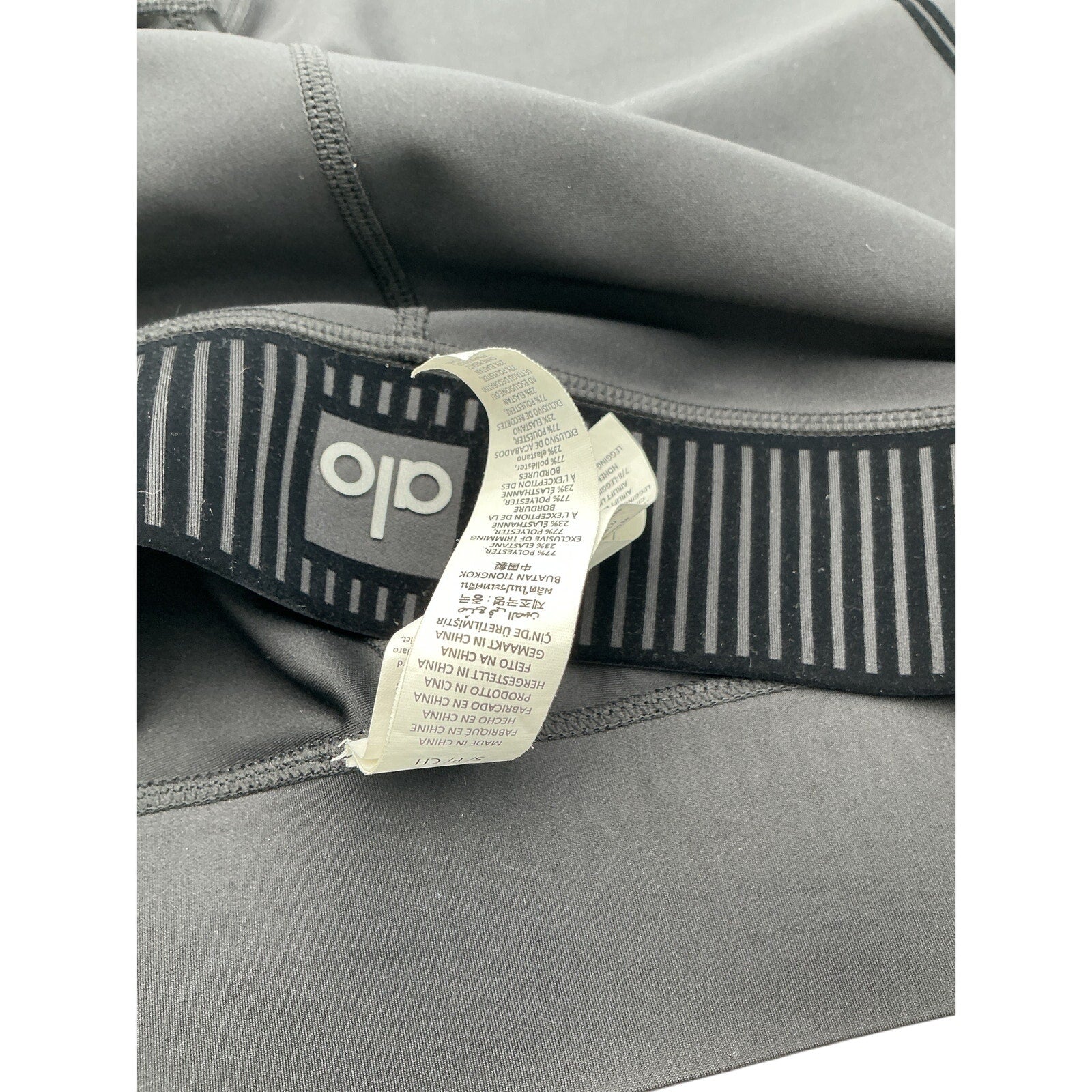 Alo Yoga 'Airlift' Black Polyester High-Waist 7/8 Line Up Legging Size S