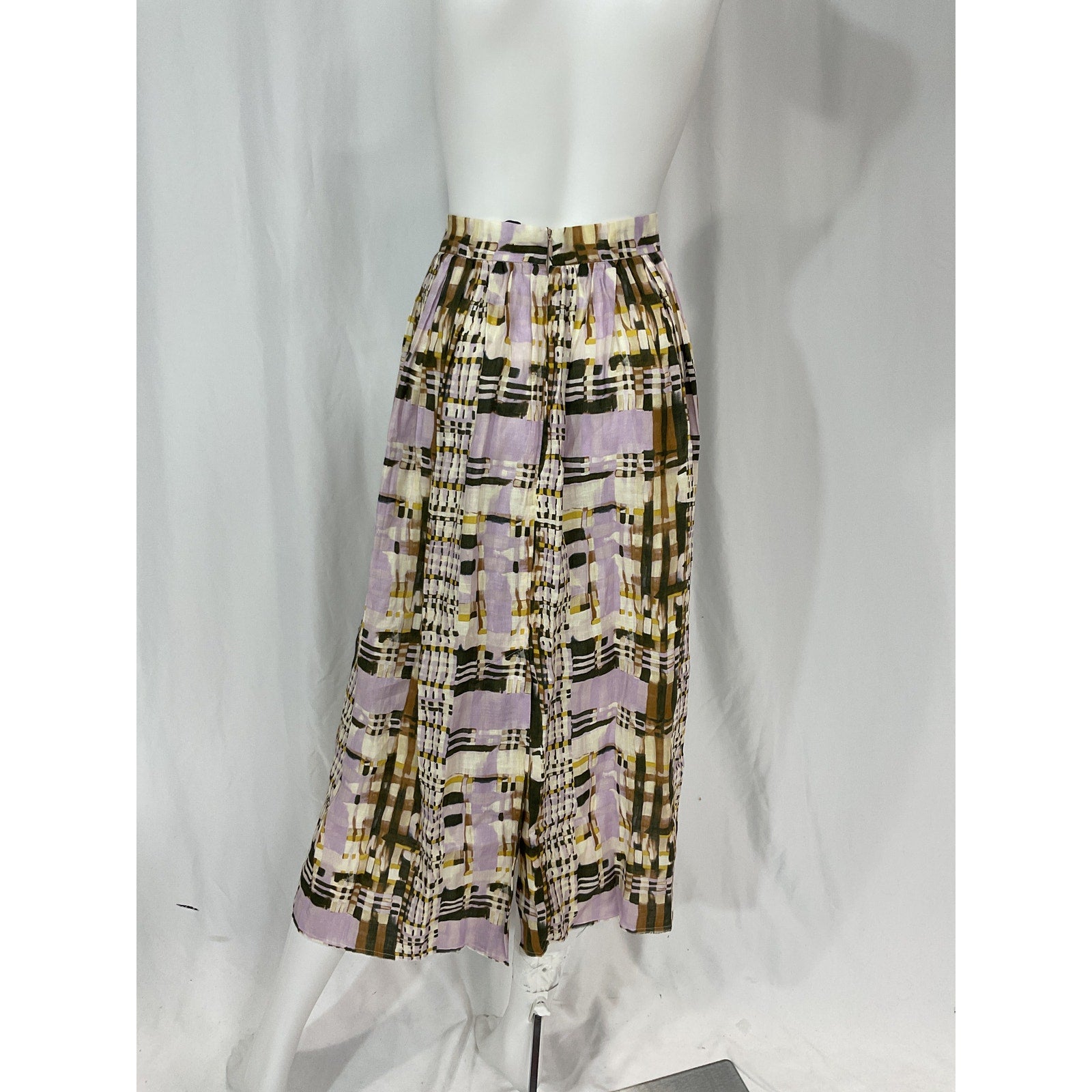 Alexis 'Nerea' White Skirt Size L