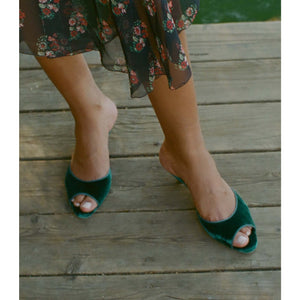 Dôen 'Callie' Green Velvet Mule Size 40