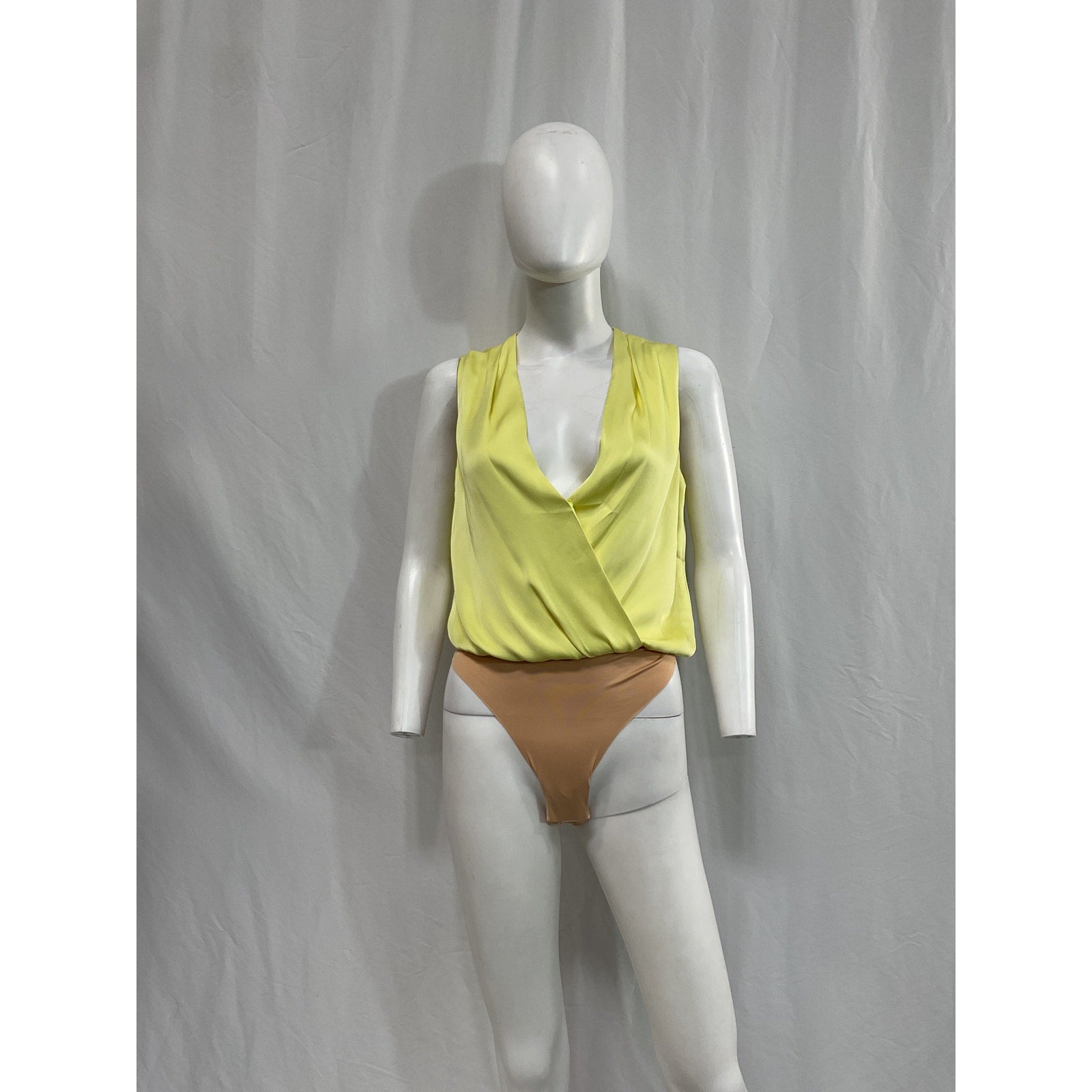 Favorite Daughter Yellow Polyester The Sleeveless Date Blouse Size XS - NWT