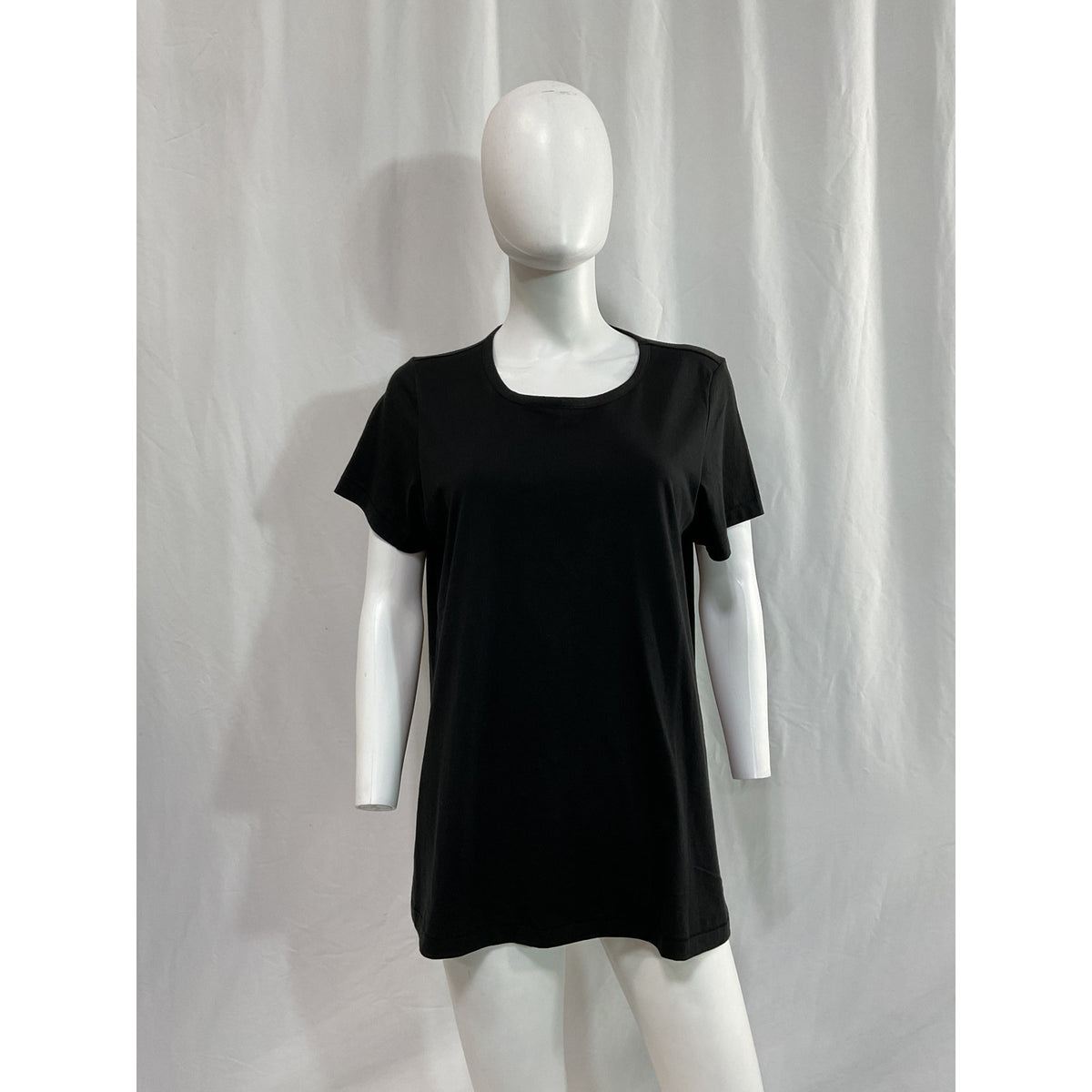 Hatch 'The Luxe Nursing' Black Tee Size 2 - NWT