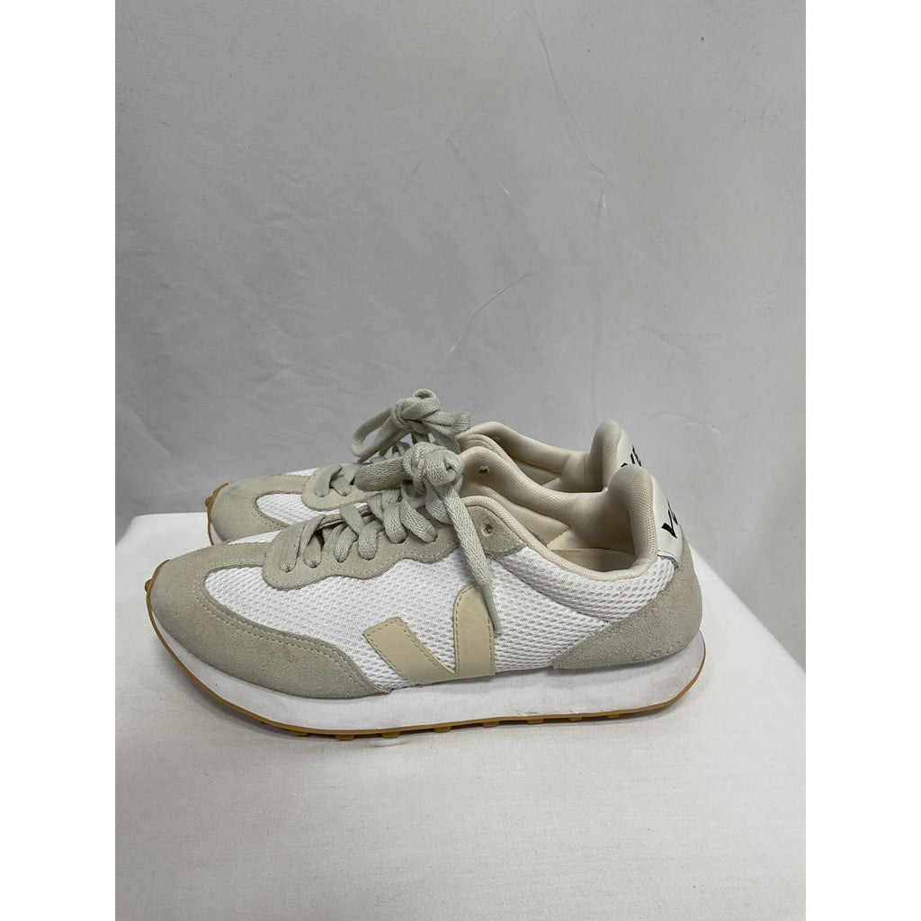 Veja 'Rio' White Branco Suede Leather Sneaker Size 8