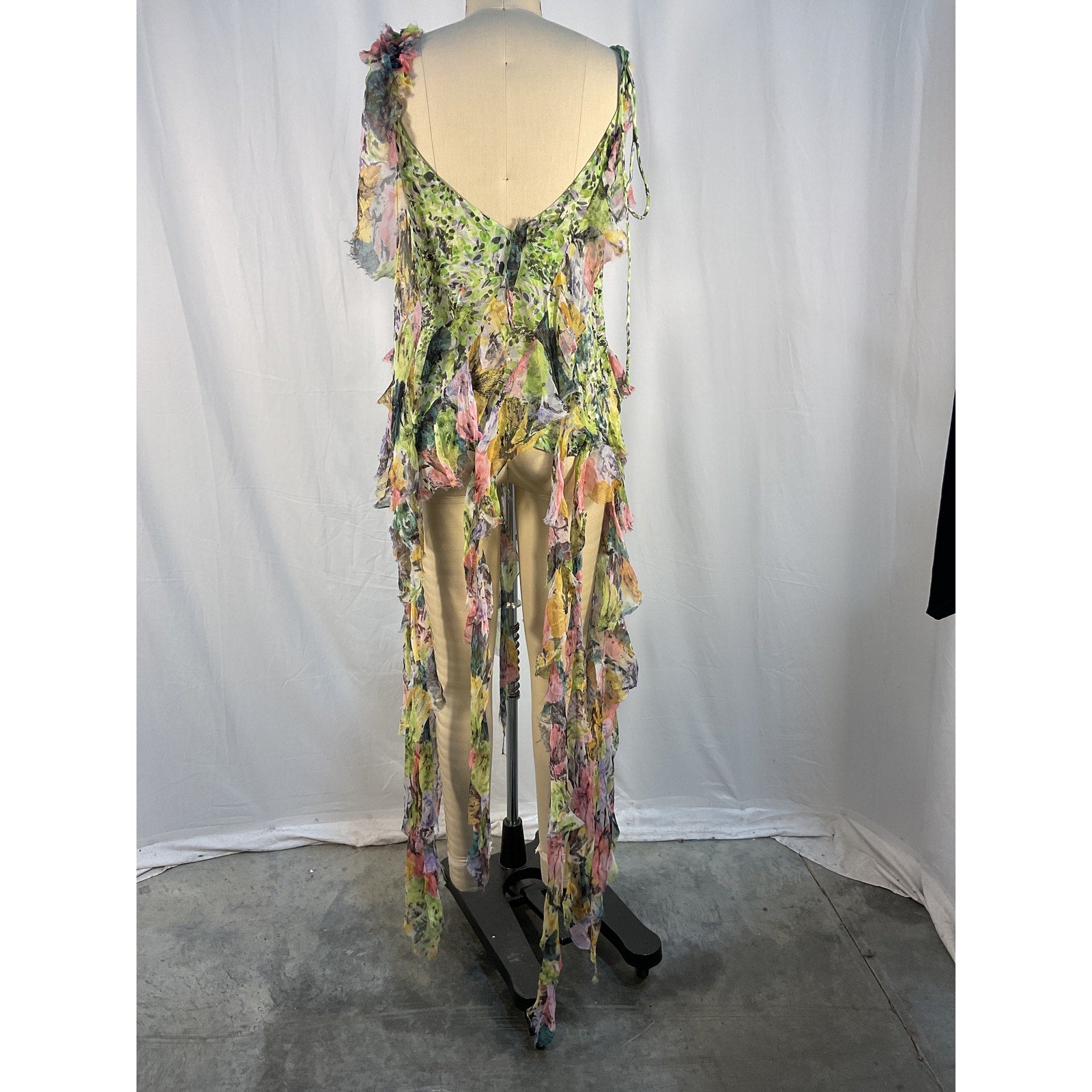 Dries Van Noten 'Asymmetric' Green Ruffled Frayed Floral-Print Silk-Crepon Top Size 2