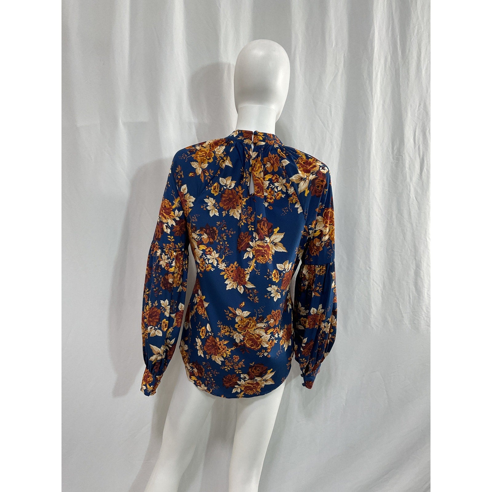 Veronica Beard 'Cicely' Blue Mockneck Floral Top Size 4