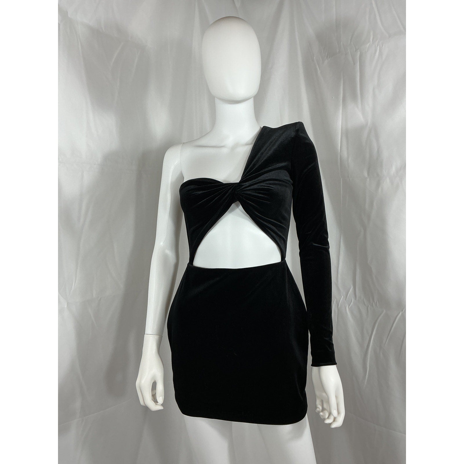 Alex Perry 'Velvet' Black Greer One Shoulder Cut Out Knot Mini Dress Size 4 - NWT