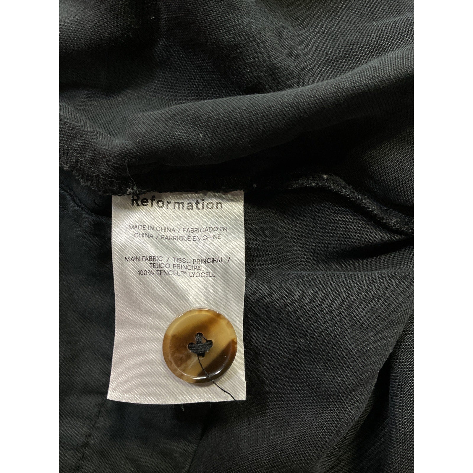 Reformation 'Mason' Black Short Size 0
