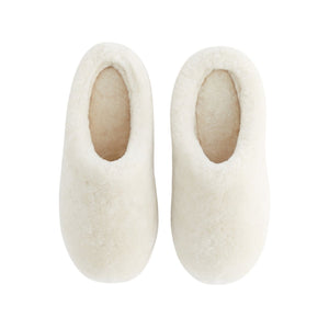 Kith Cozy Cream Myla Shearling Slippers Size 35