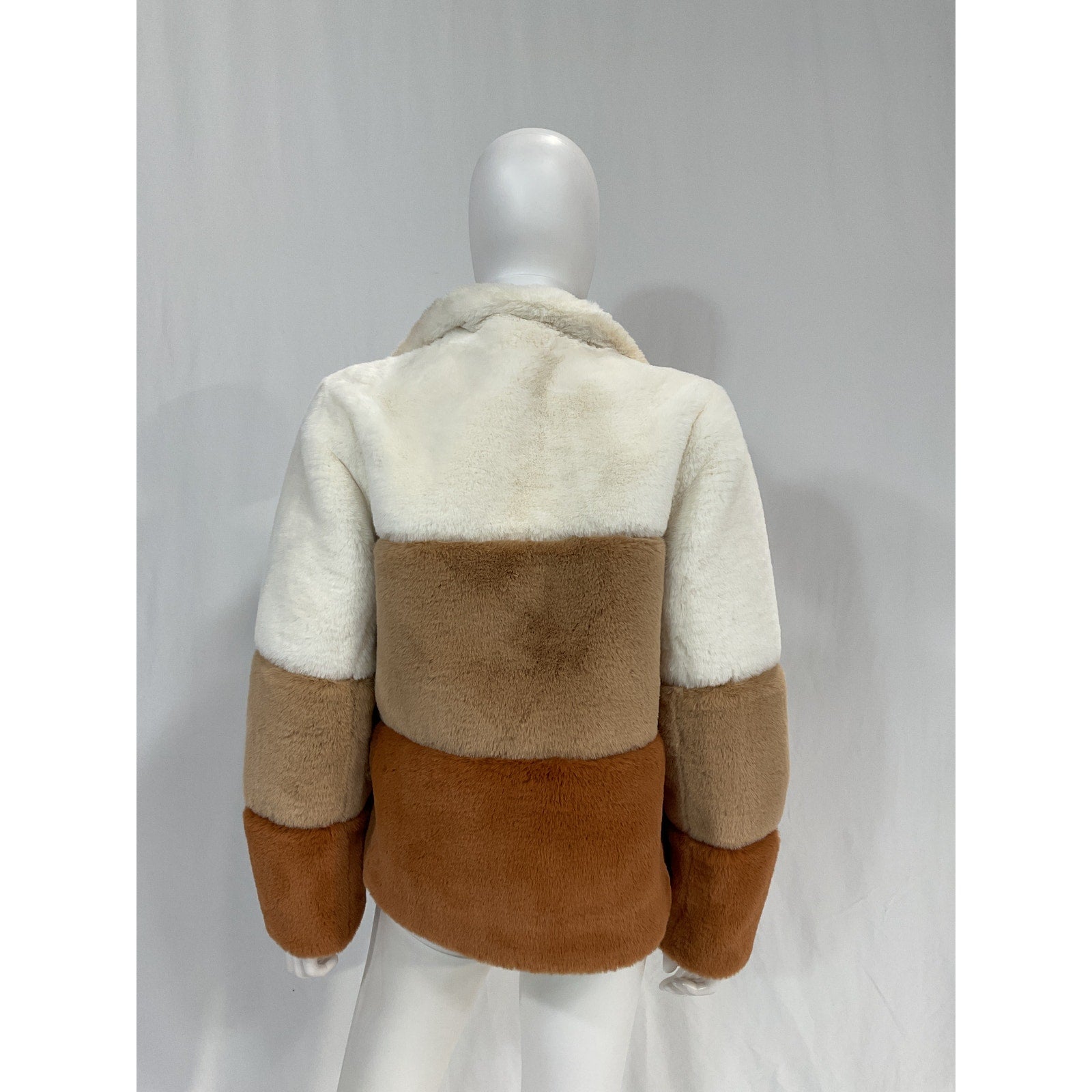 Soia & Kyo 'Bea C' White Faux Leather Jacket Size XS