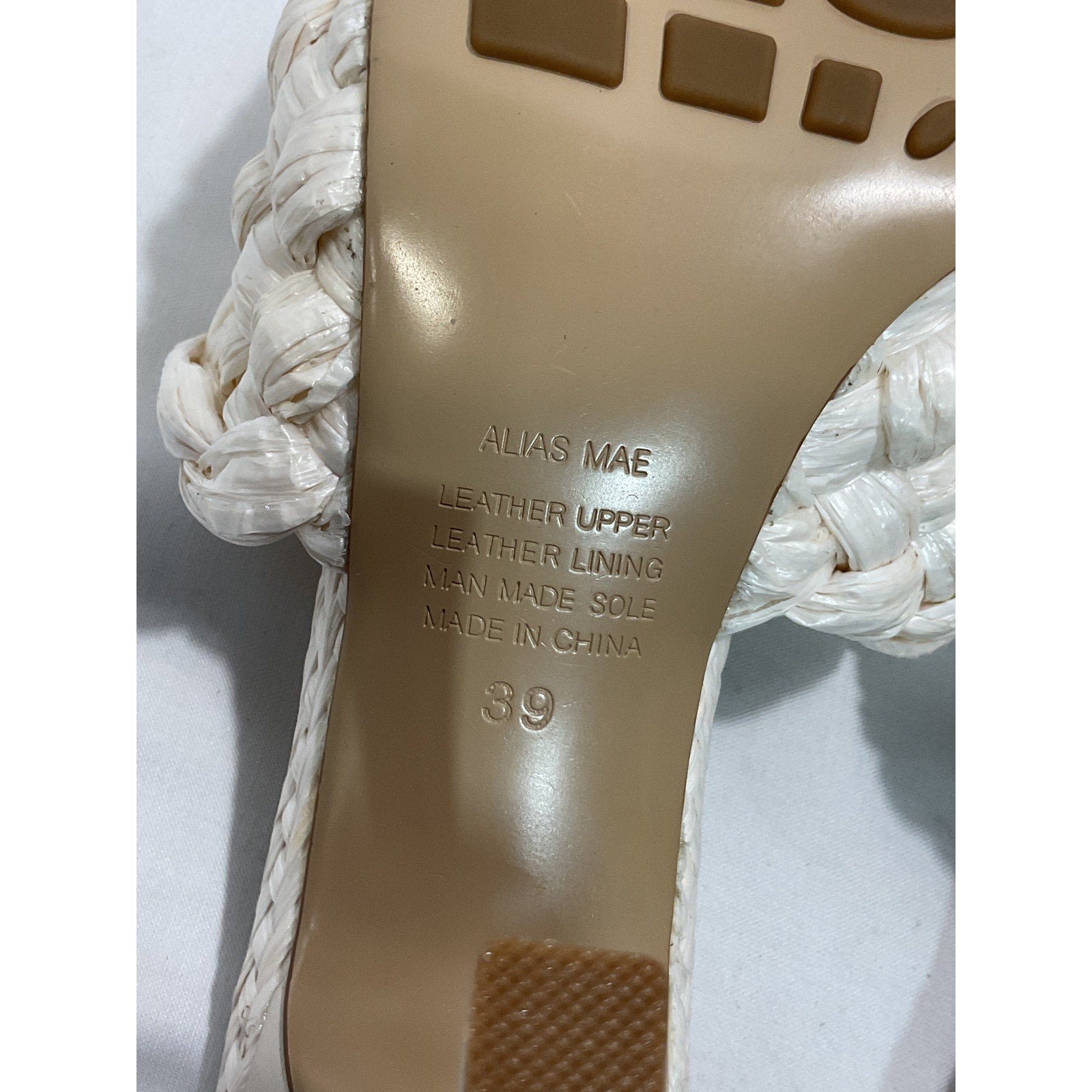 Alias Mae 'Lennon' White Raffia Mule Sandal Size 9
