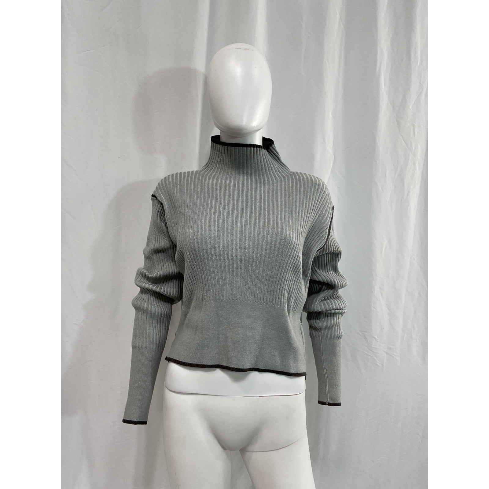 Varley 'Hagen' Grey Sweater Size XS