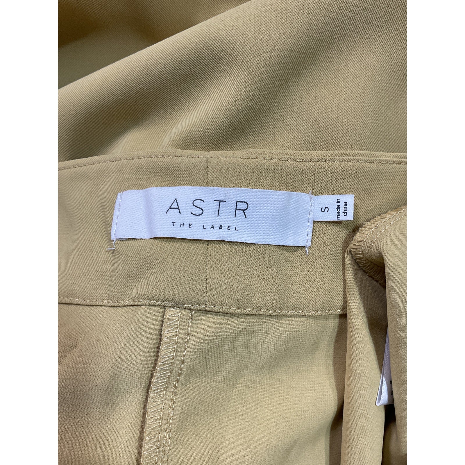 Astr The Label 'Boyfriend' Tan Pants Size S