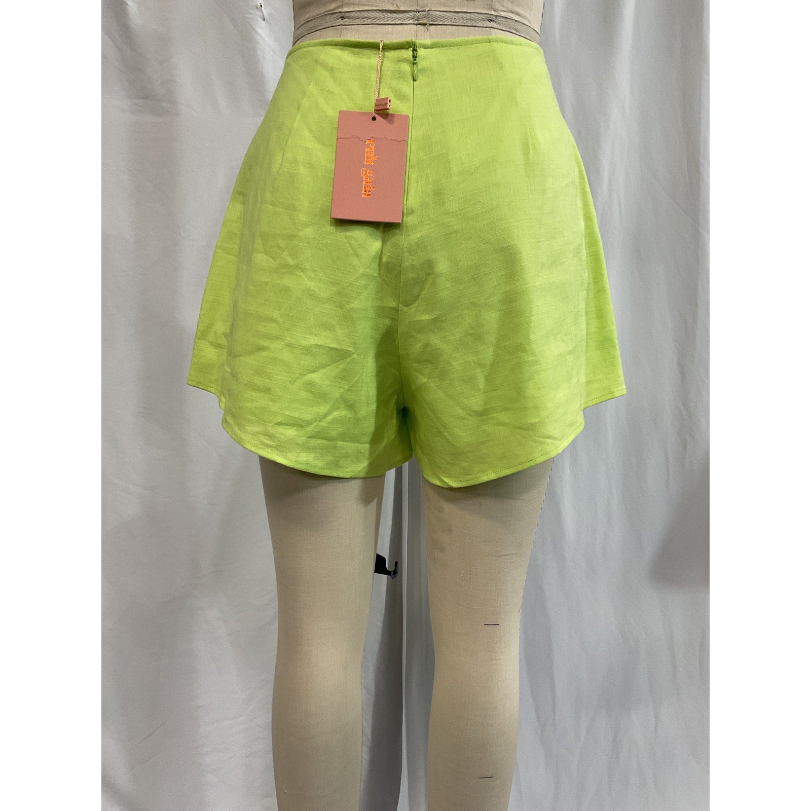 Cult Gaia 'Aries' Green Linen Floral Short Size 2 - NWT