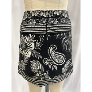Farm Rio 'Paisley' Black Bloom Cotton Mini Skirt Size 25