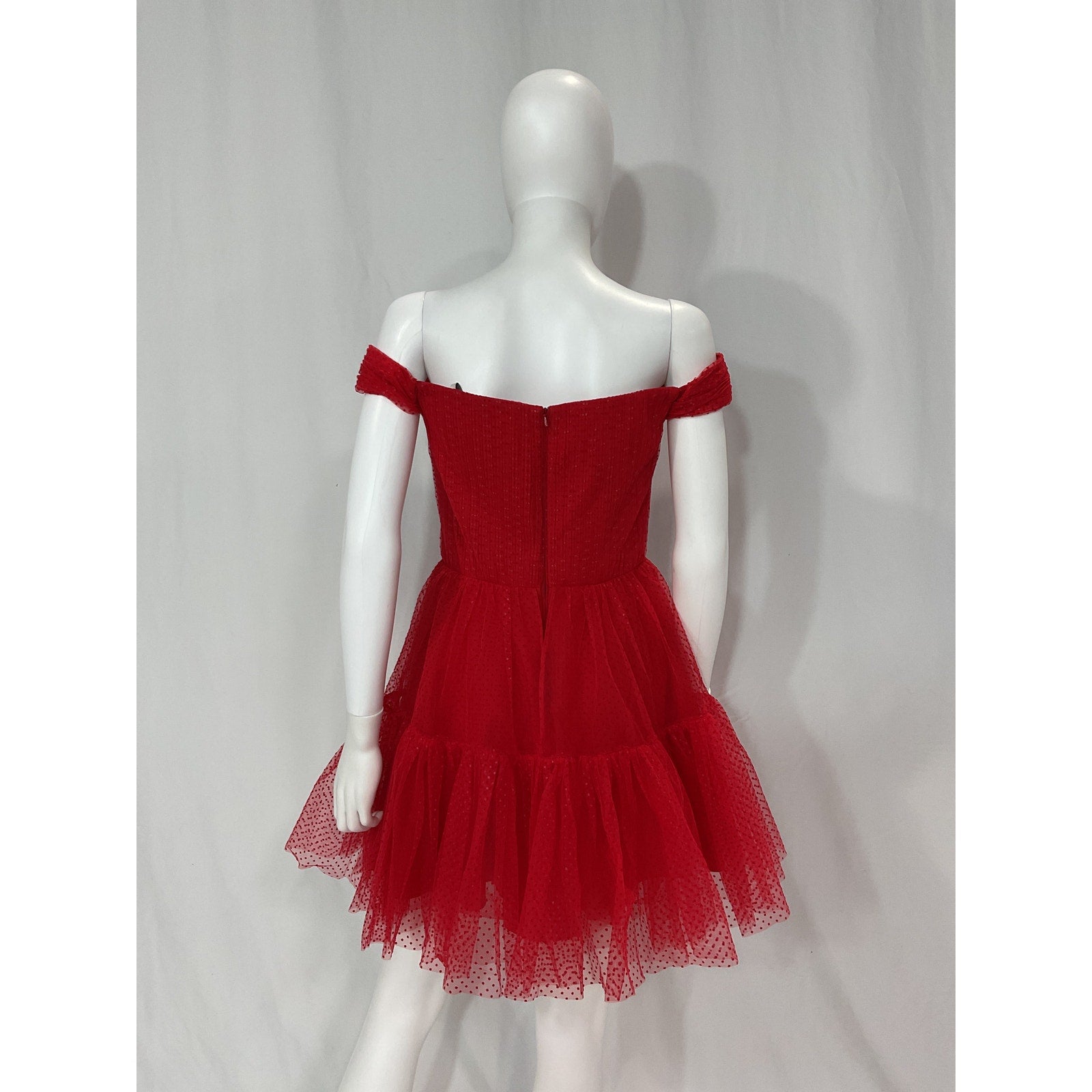 Ml Monique Lhuillier 'Monique Lhuillier' Red Swiss Dot Off-The-Shoulder Minidress Size 6
