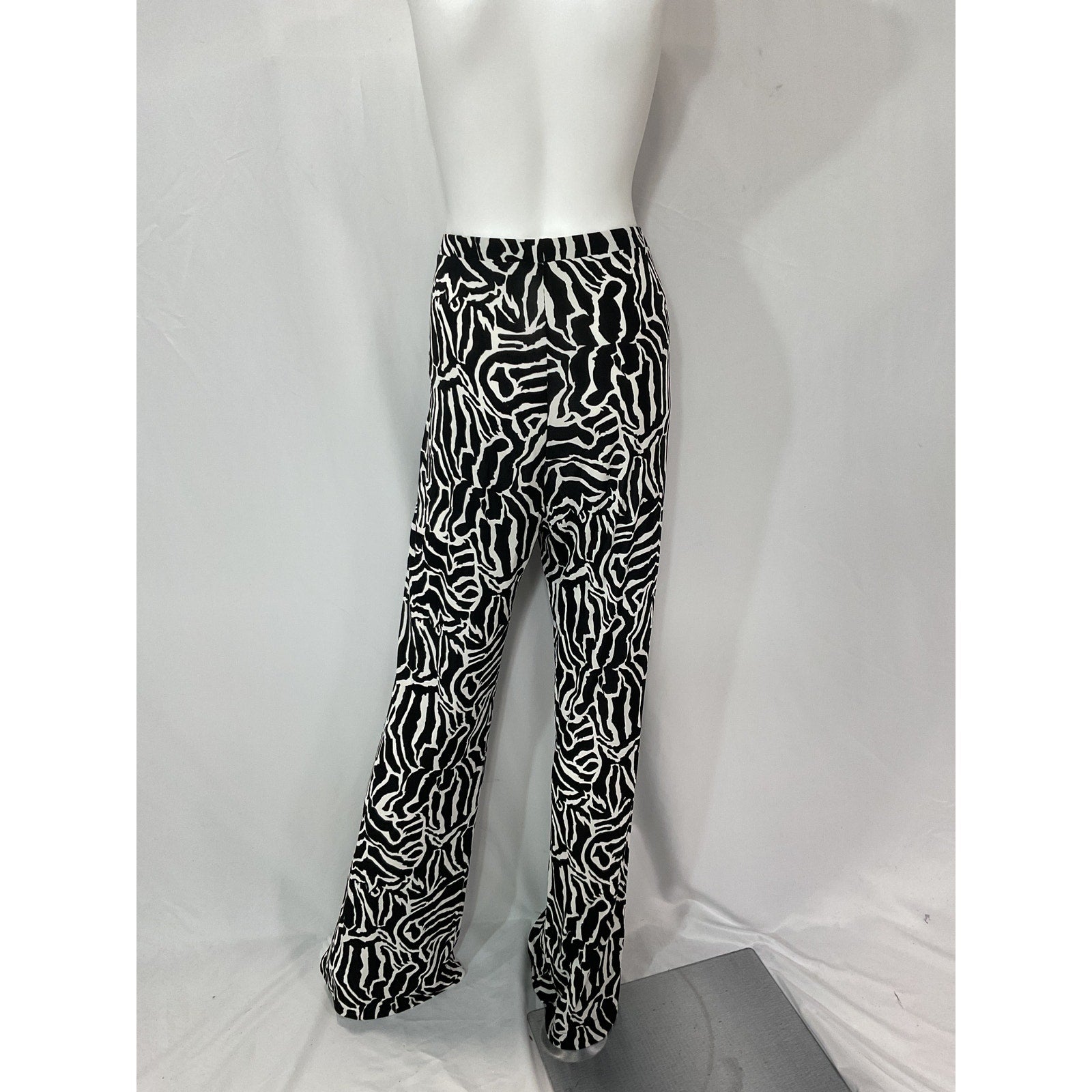 Diane Von Furstenberg 'Caspian' Black Pants Size M
