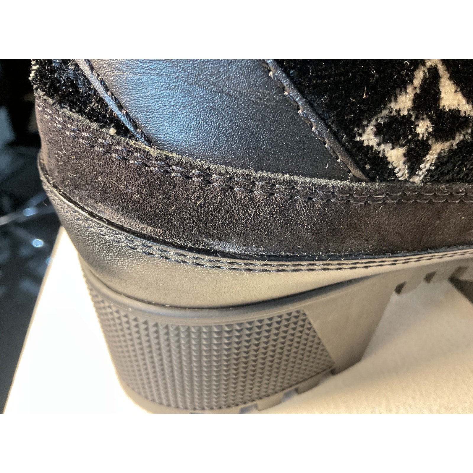 Louis Vuitton 'Laureate' Black Leather Platform Desert Boot Size 6.5
