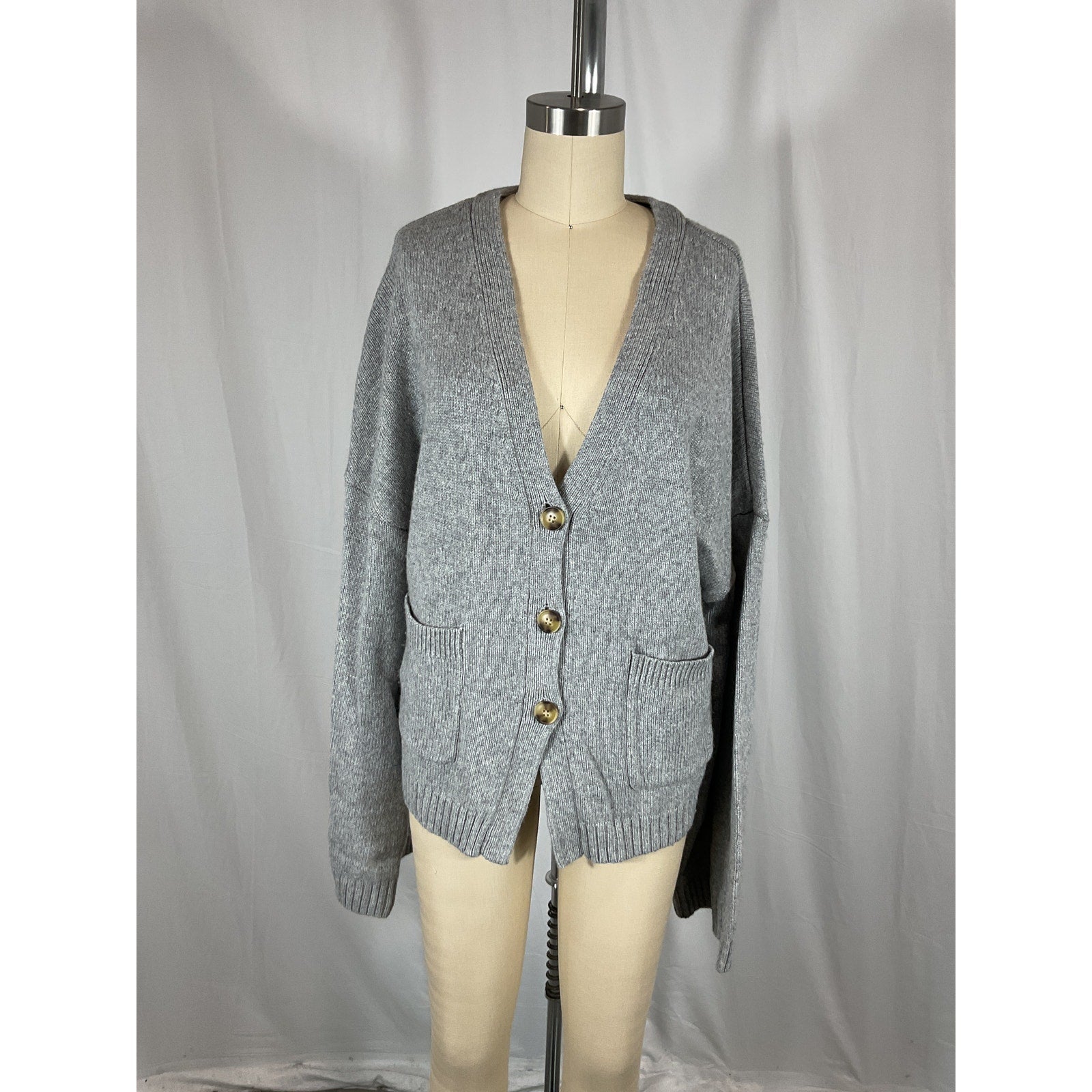 Helsa 'Sanna' Grey Drop Shoulder Cardigan Size XL