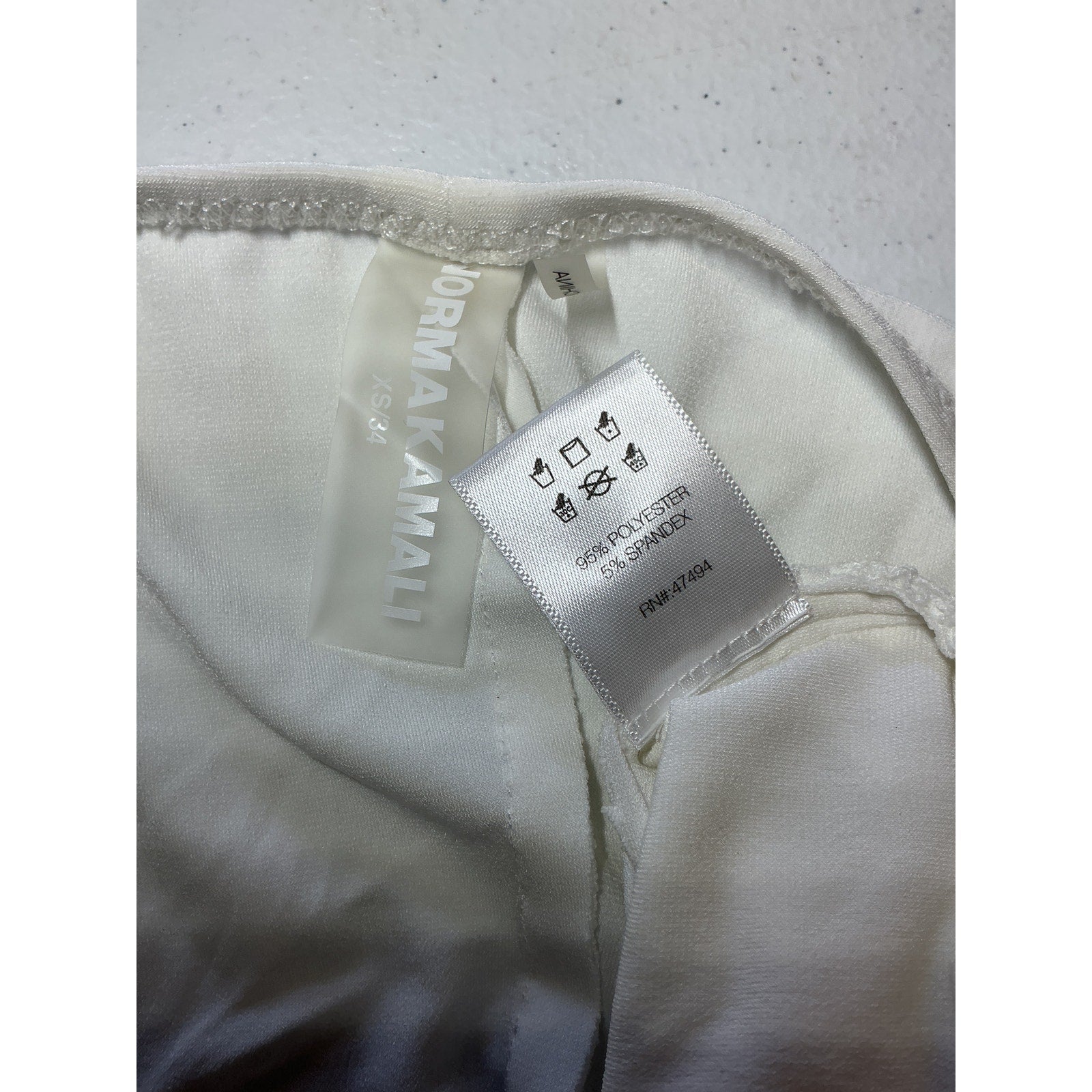 Norma Kamali Cap Sleeve White Polyester Sweetheart Side Drape Top Size XS