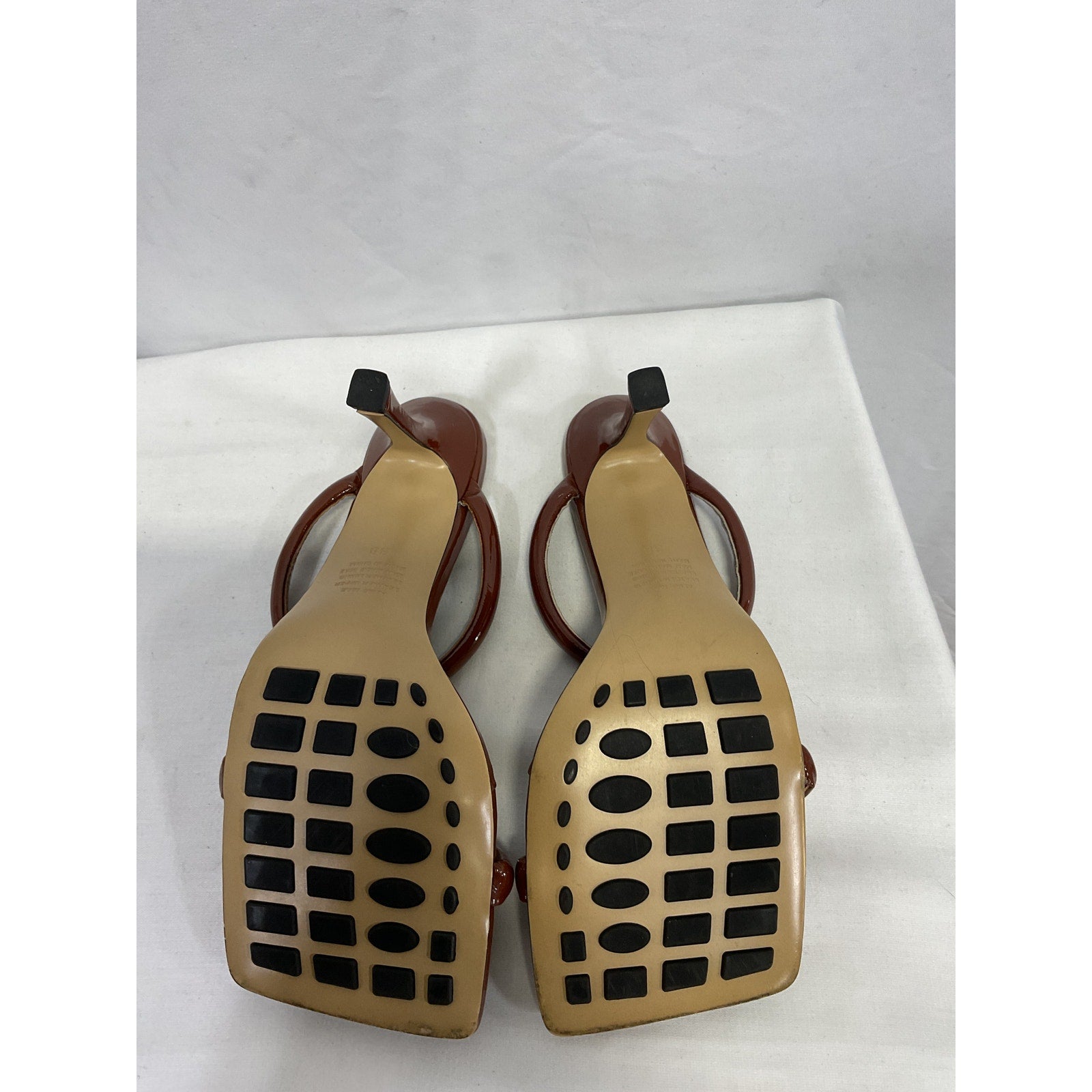 Alias Mae 'Lee' Brown Patent Leather Stiletto Heel Size 8