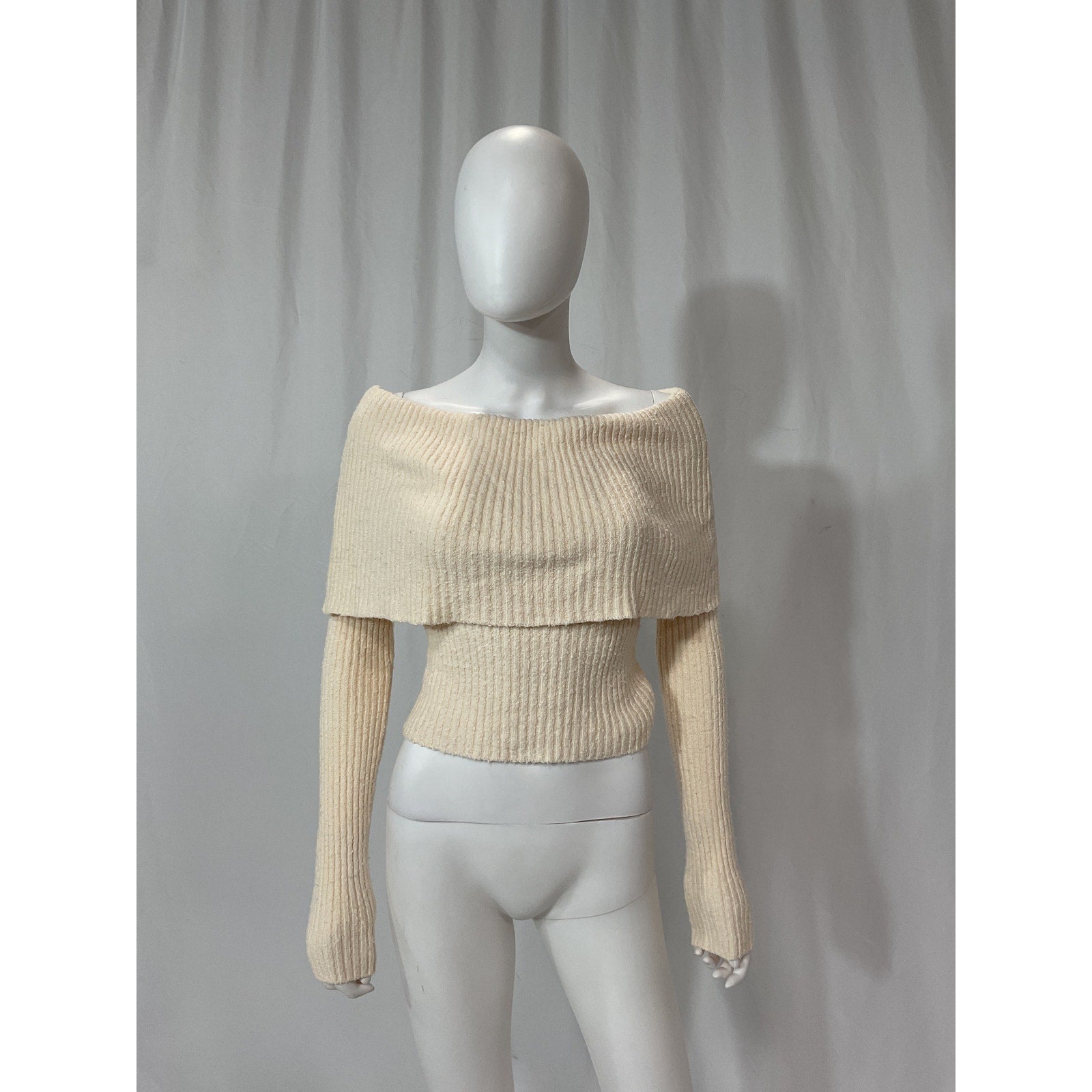 L'Academie 'Namir' White Off Shoulder Sweater Size S