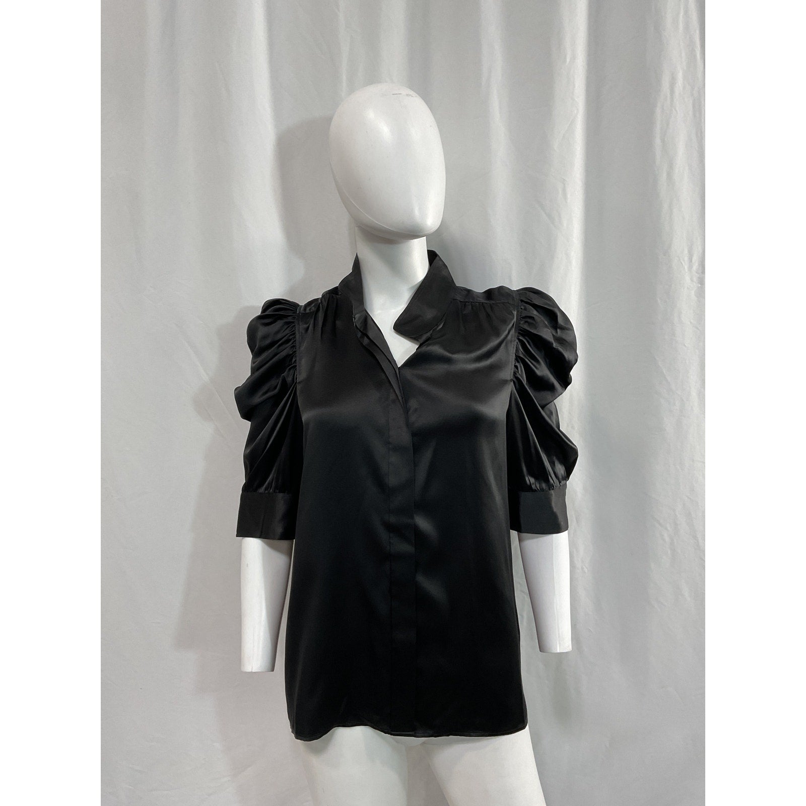 Frame 'Gillian' Black Silk Satin Top Size M