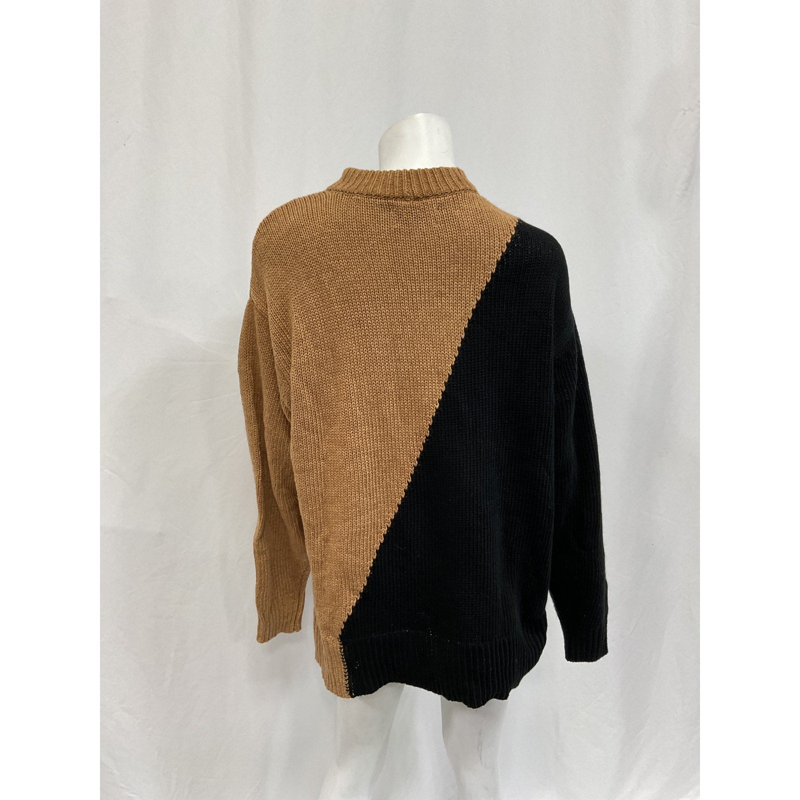 L'Academie 'Dagan' Brown Color Block Crewneck Sweater Size S