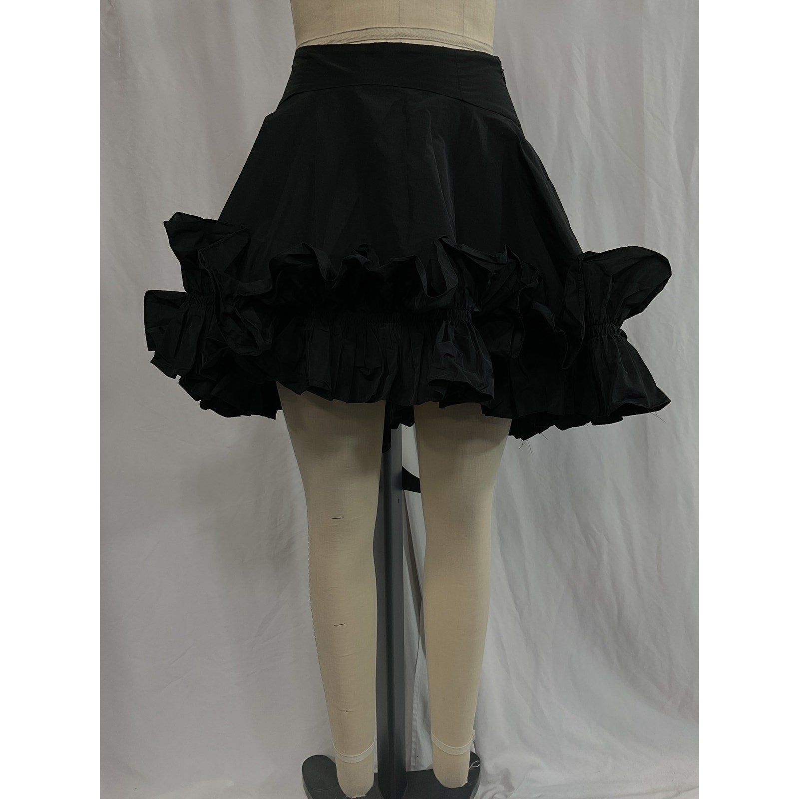 Aknvas 'Ruffle' Black Skirt Size 4