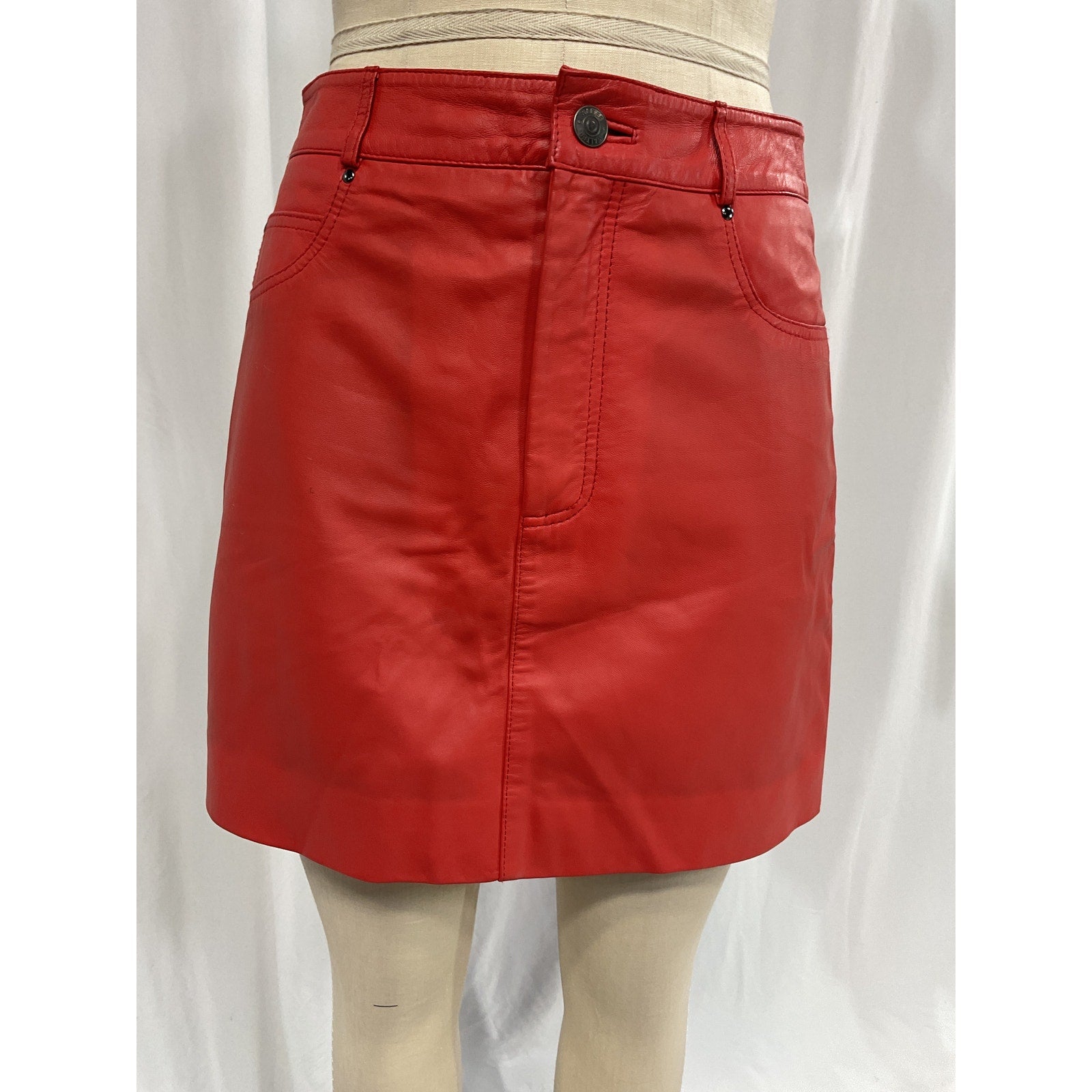 Walter Baker 'Alicia' Red Mini Leather Skirt Size 4