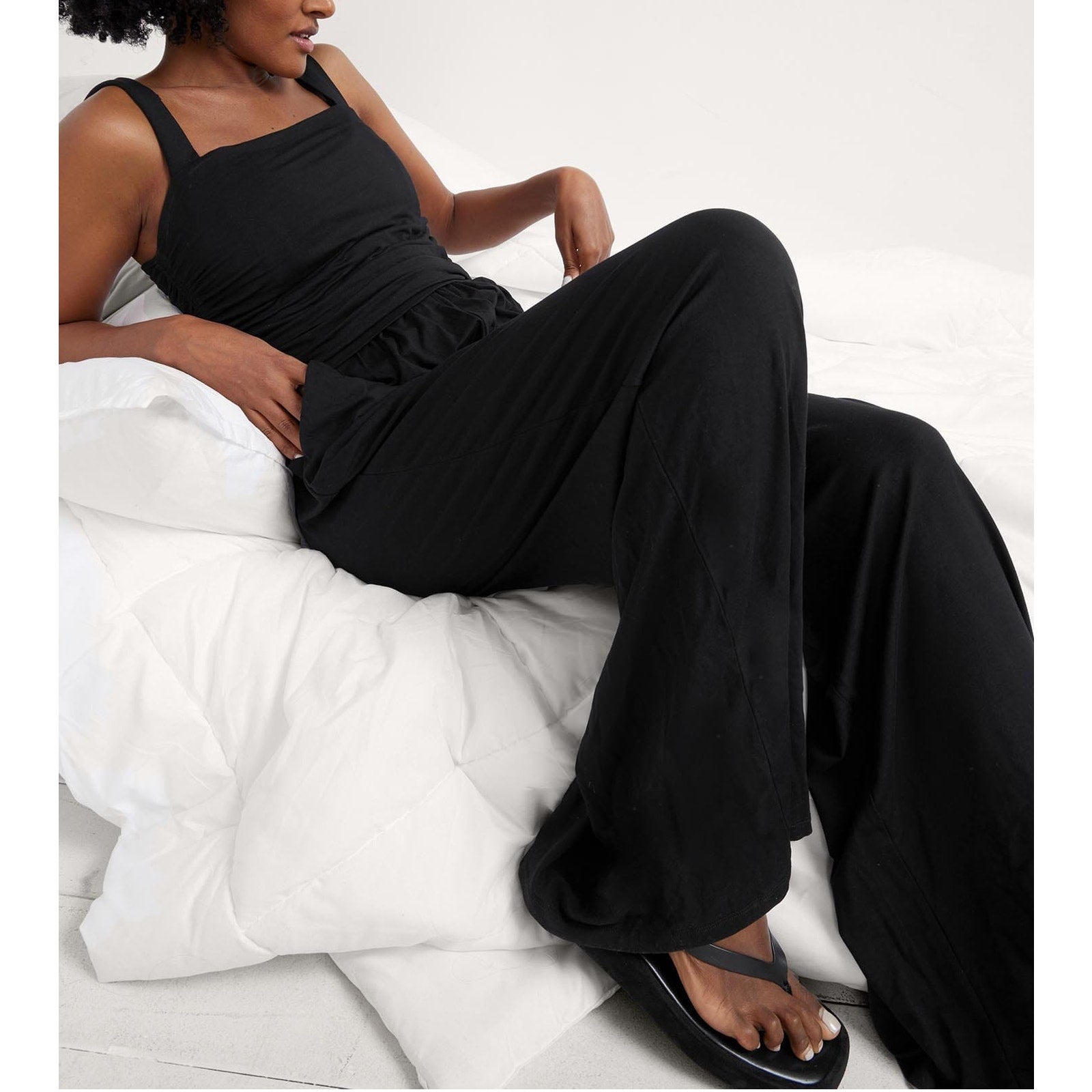 Hatch The On-The-Go Nursing Black Jumpsuit Size 1