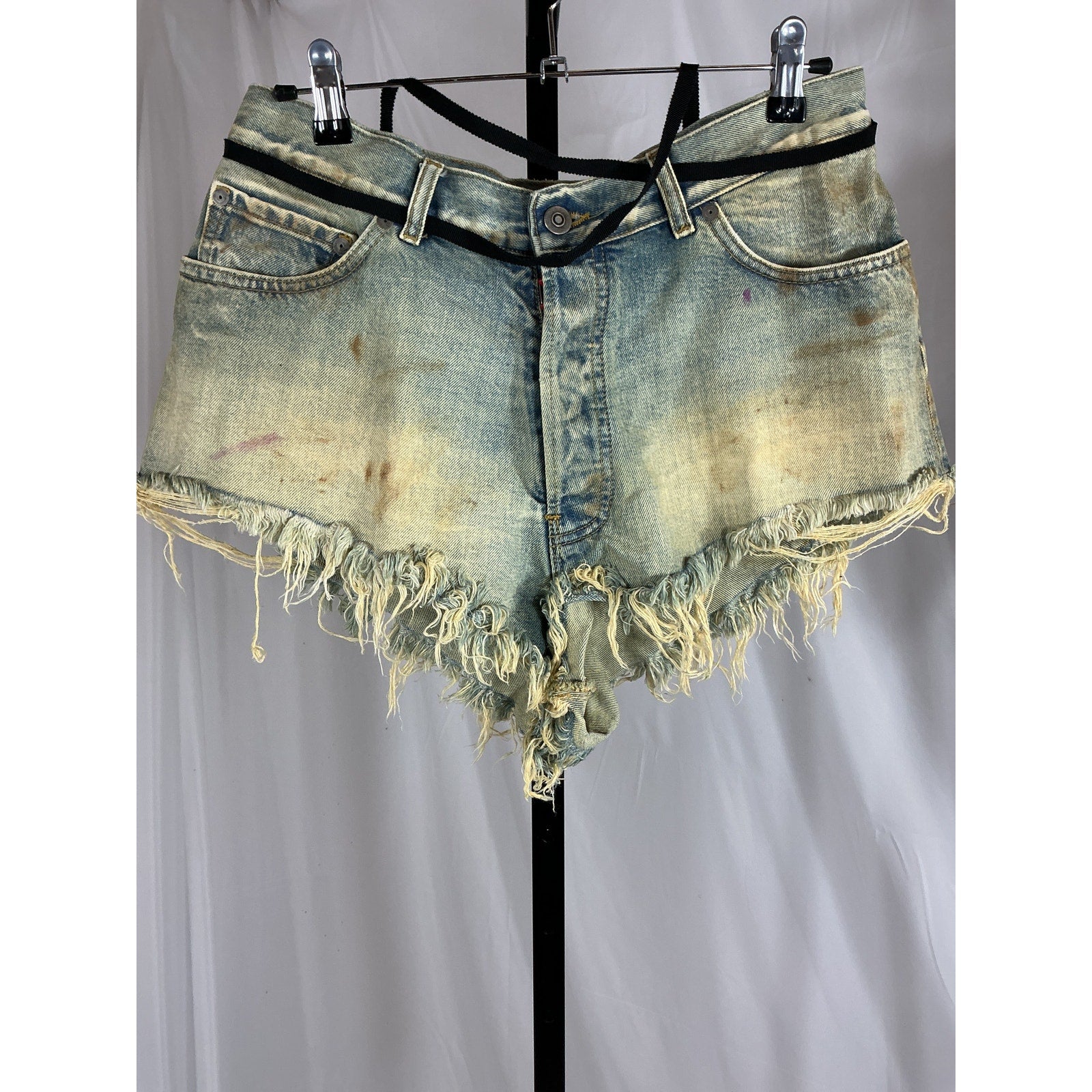 Maison Margiela Belted Blue Cotton Distressed Denim Shorts Size S / 6