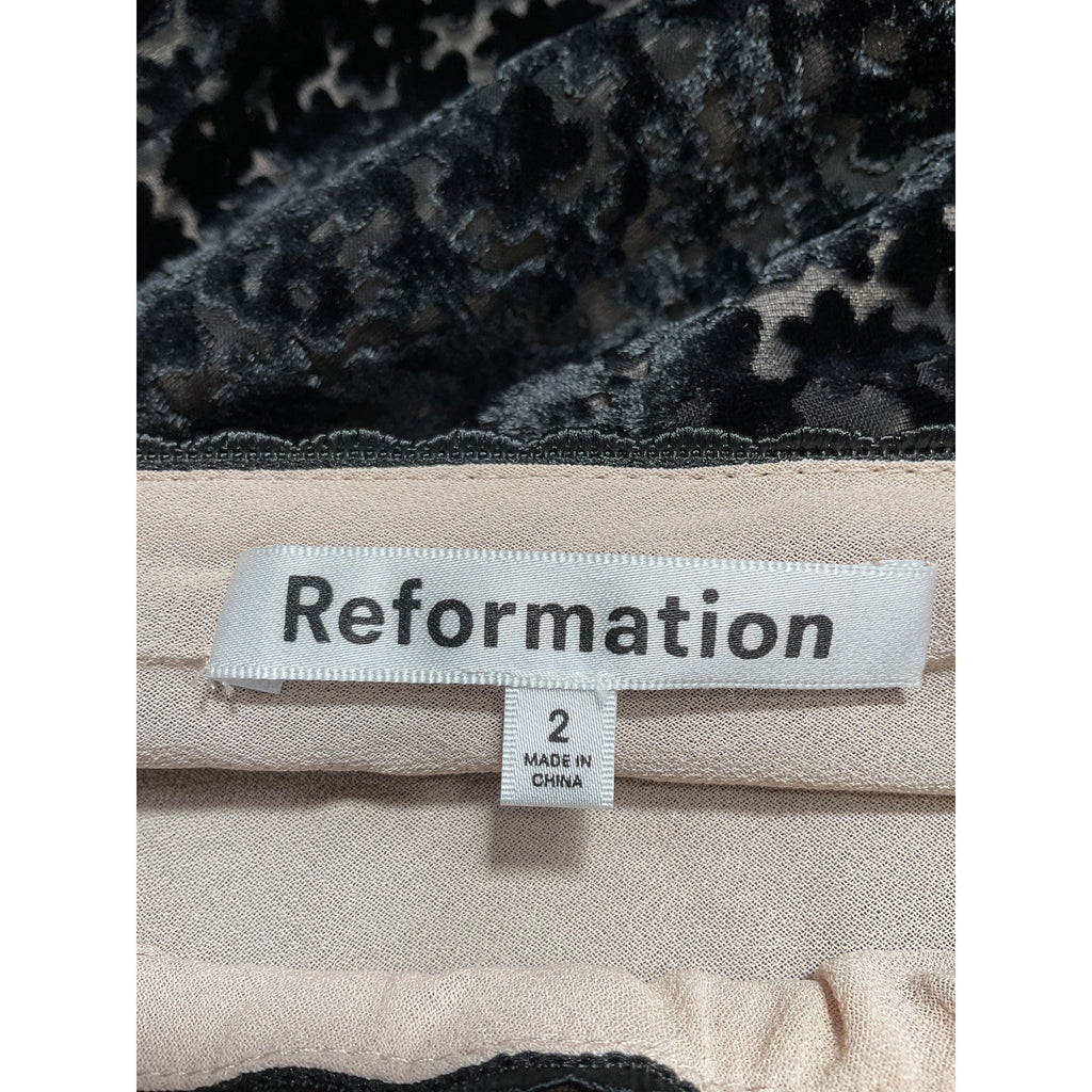 Reformation 'Layla' Black Velvet Skirt Size 2