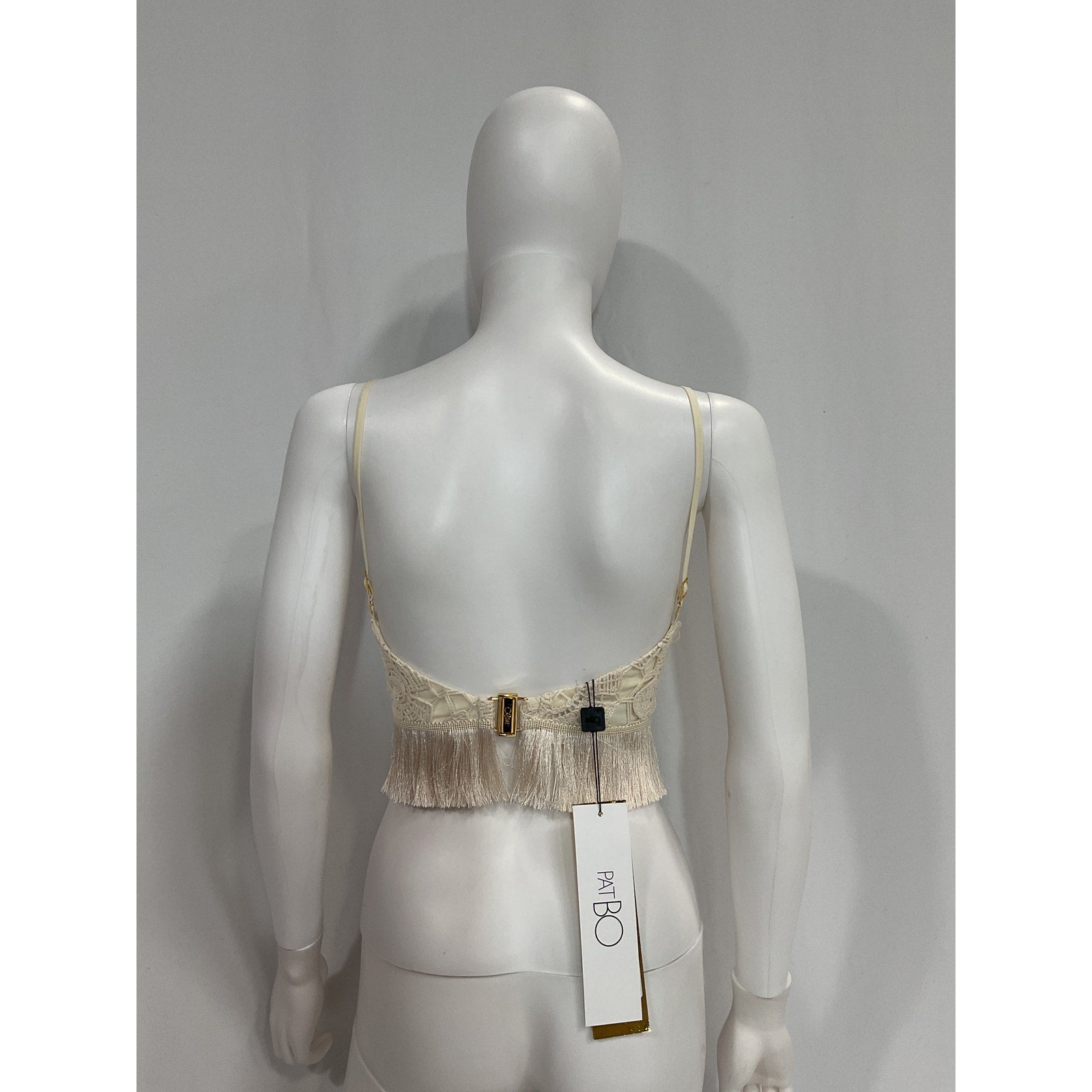 Patbo 'Fringe' White Cropped Lace Fringe Hem Top Size L - NWT