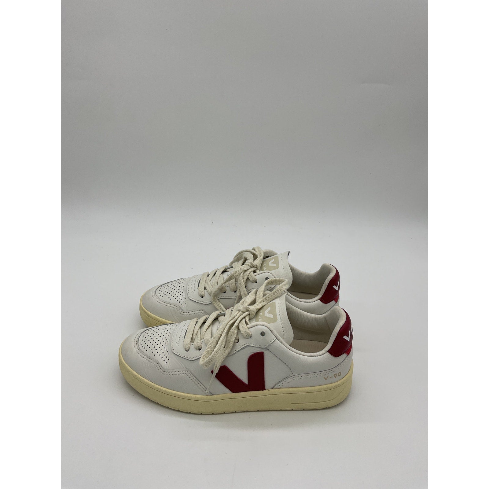 Veja 'V-90' White Leather  Sneaker Size 7