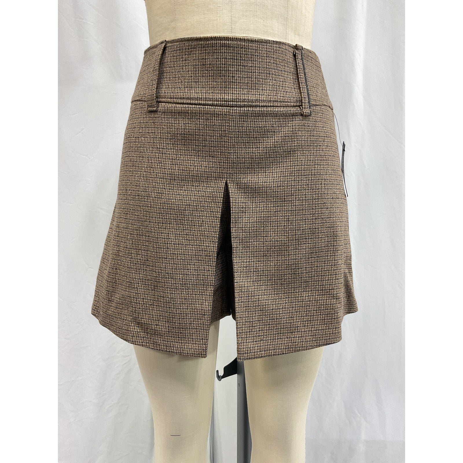 Brunello Cucinelli Bead Embellished Brown Checked Wool-Blend Shorts Size 6 - NWT