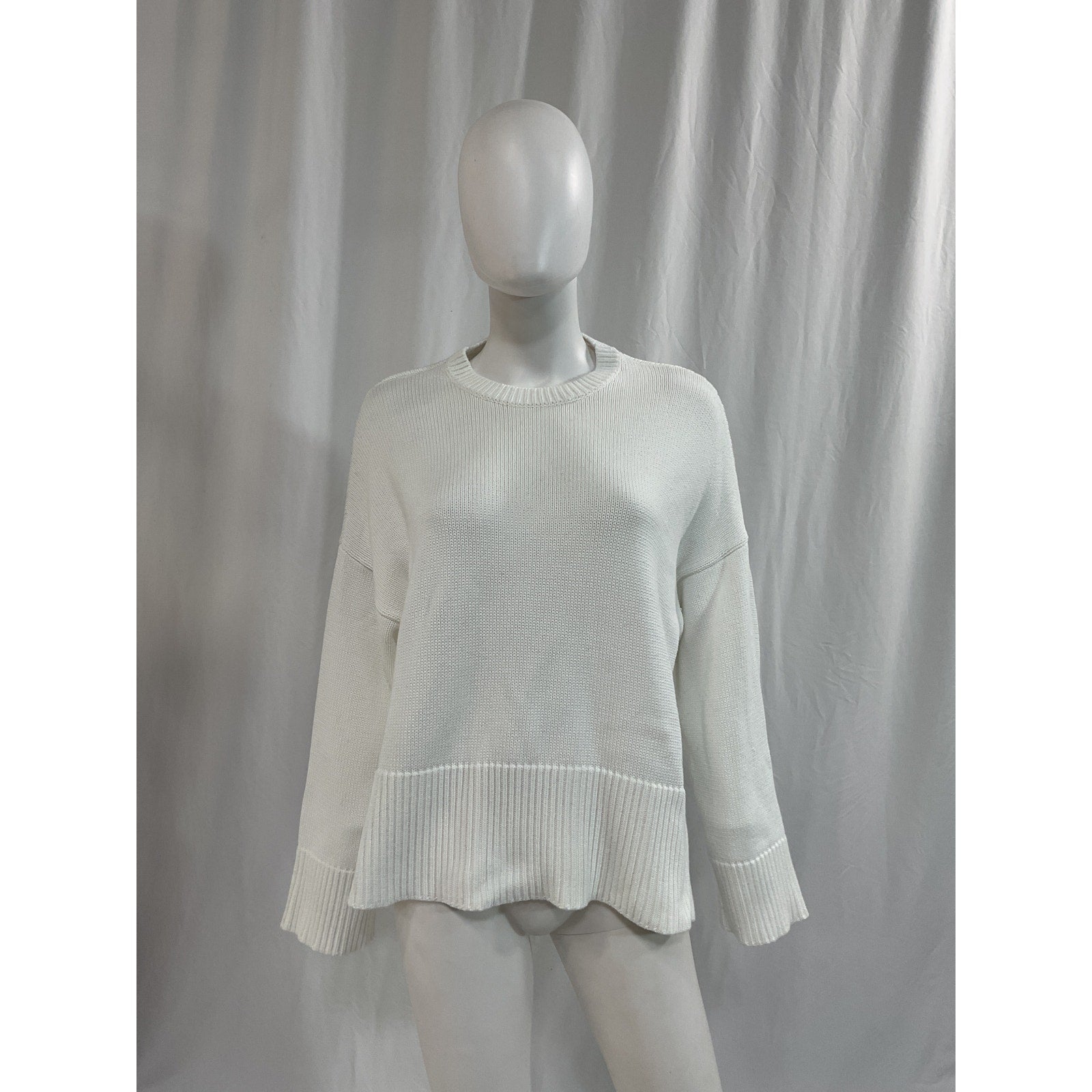 Autumn Cashmere White Relaxed Solid Crew Size S