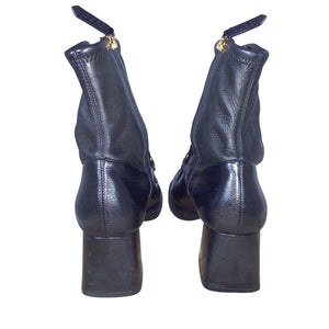 Gucci Classic Black Leather Horsebit Ankle Boots Size 8 US / 38 EU