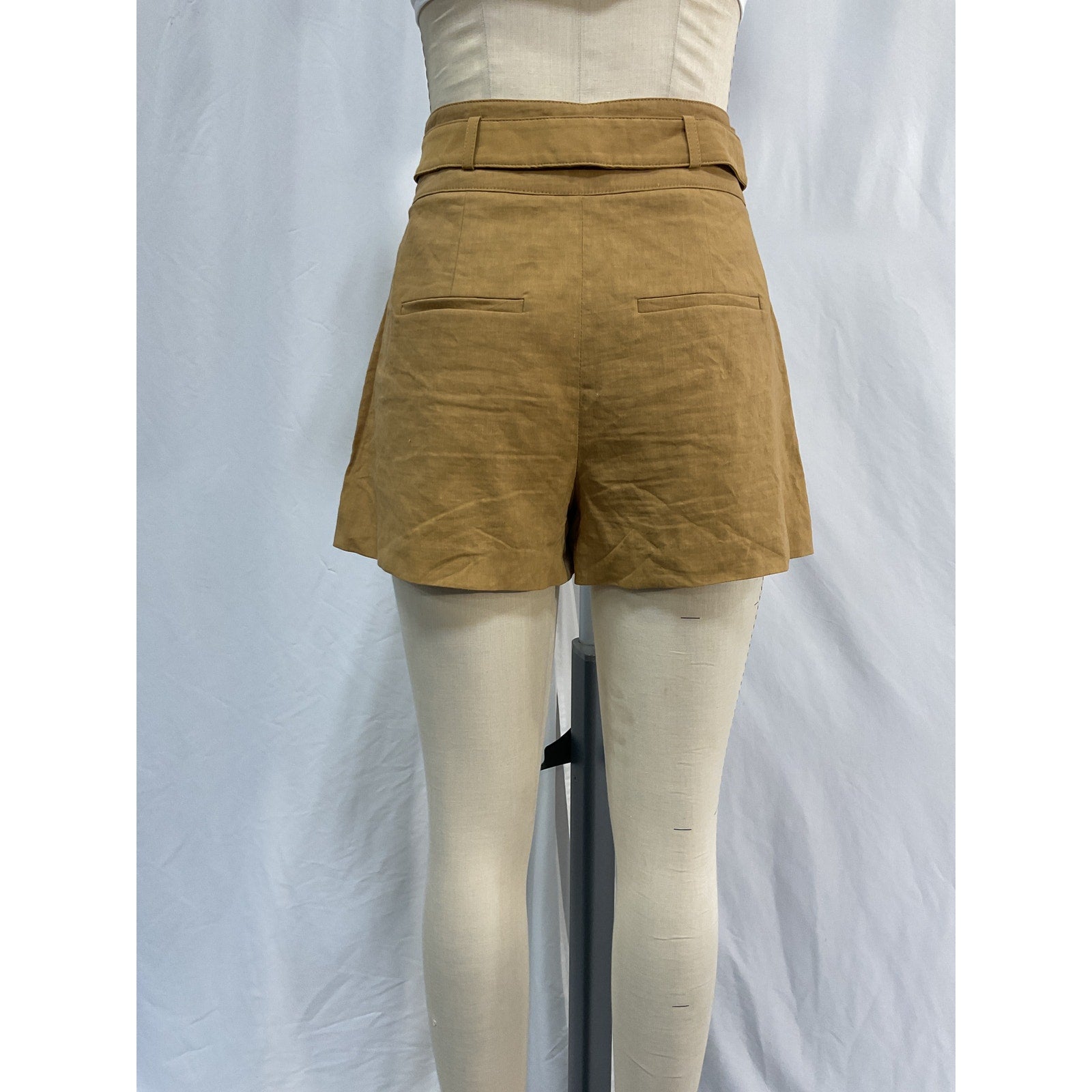 Veronica Beard 'Betty' Gold Linen Short Size 2