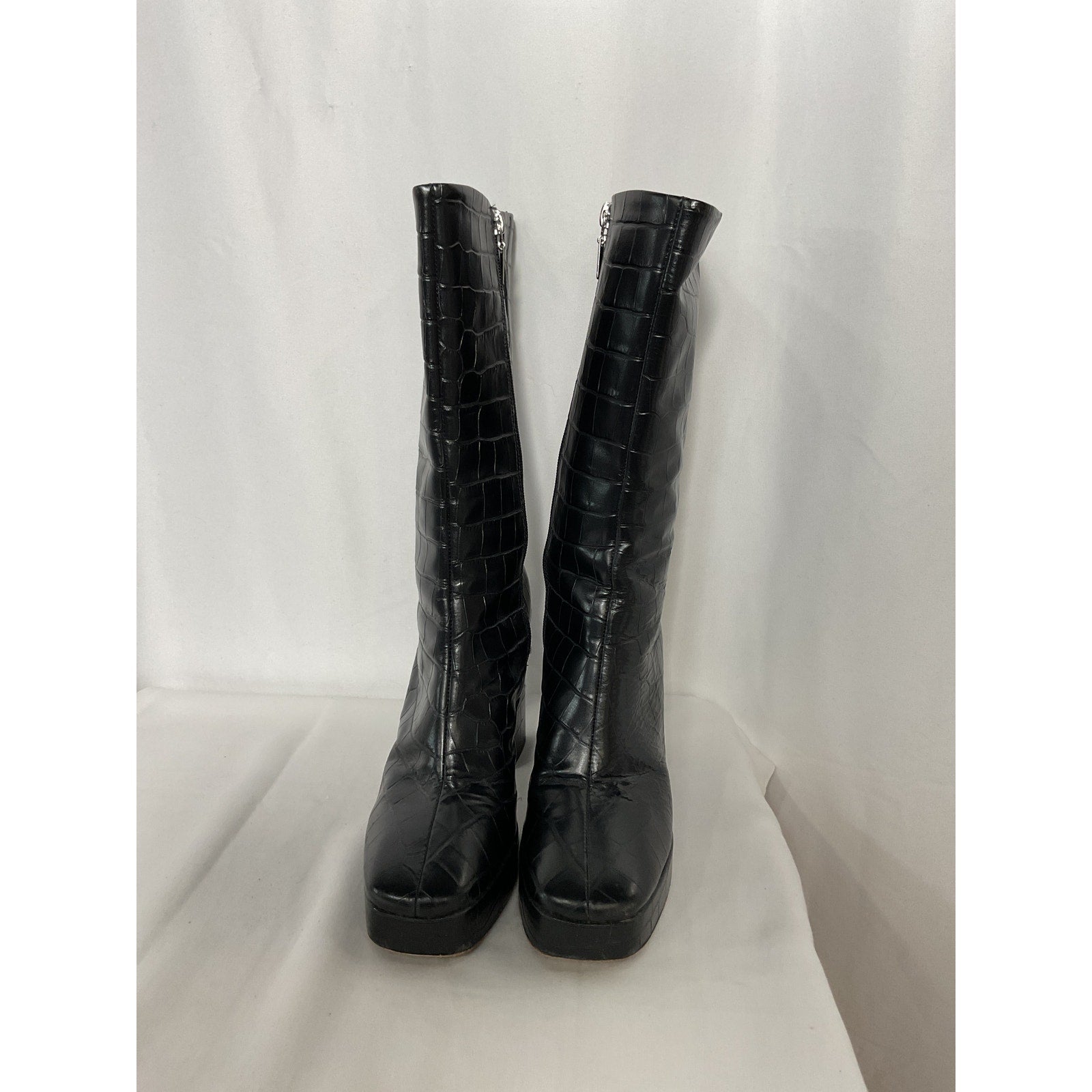 Schutz 'Raf' Black Leather Crocodile Embossed Square Toe Block Heel Boot Size 7.5
