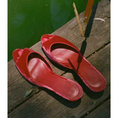 Dôen 'Callie' Red Mule Size 9.5