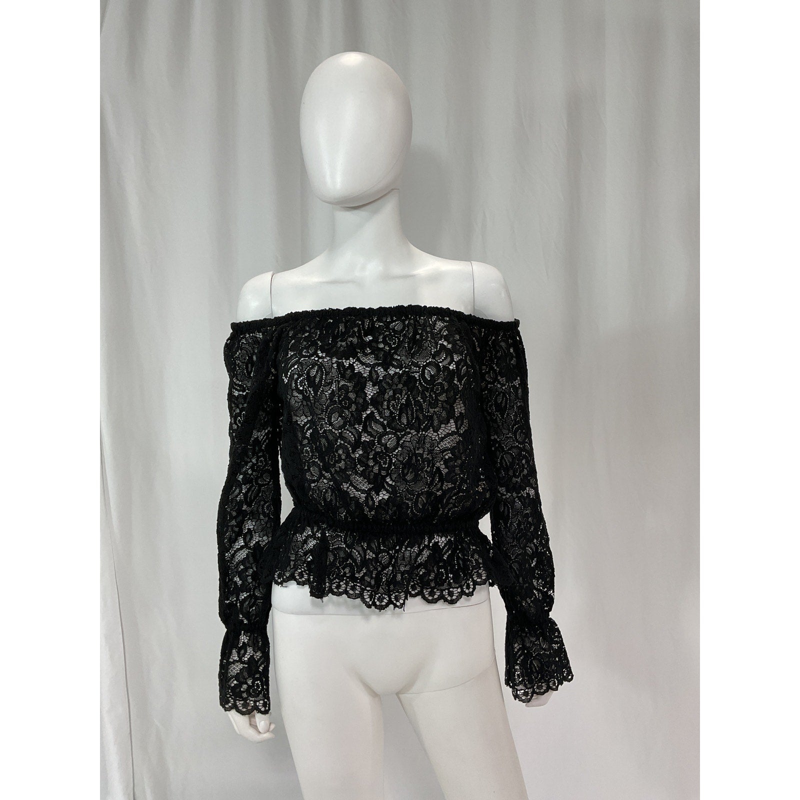 L'Agence 'Iggy' Black Off Shoulder Long Sleeve Top Size S