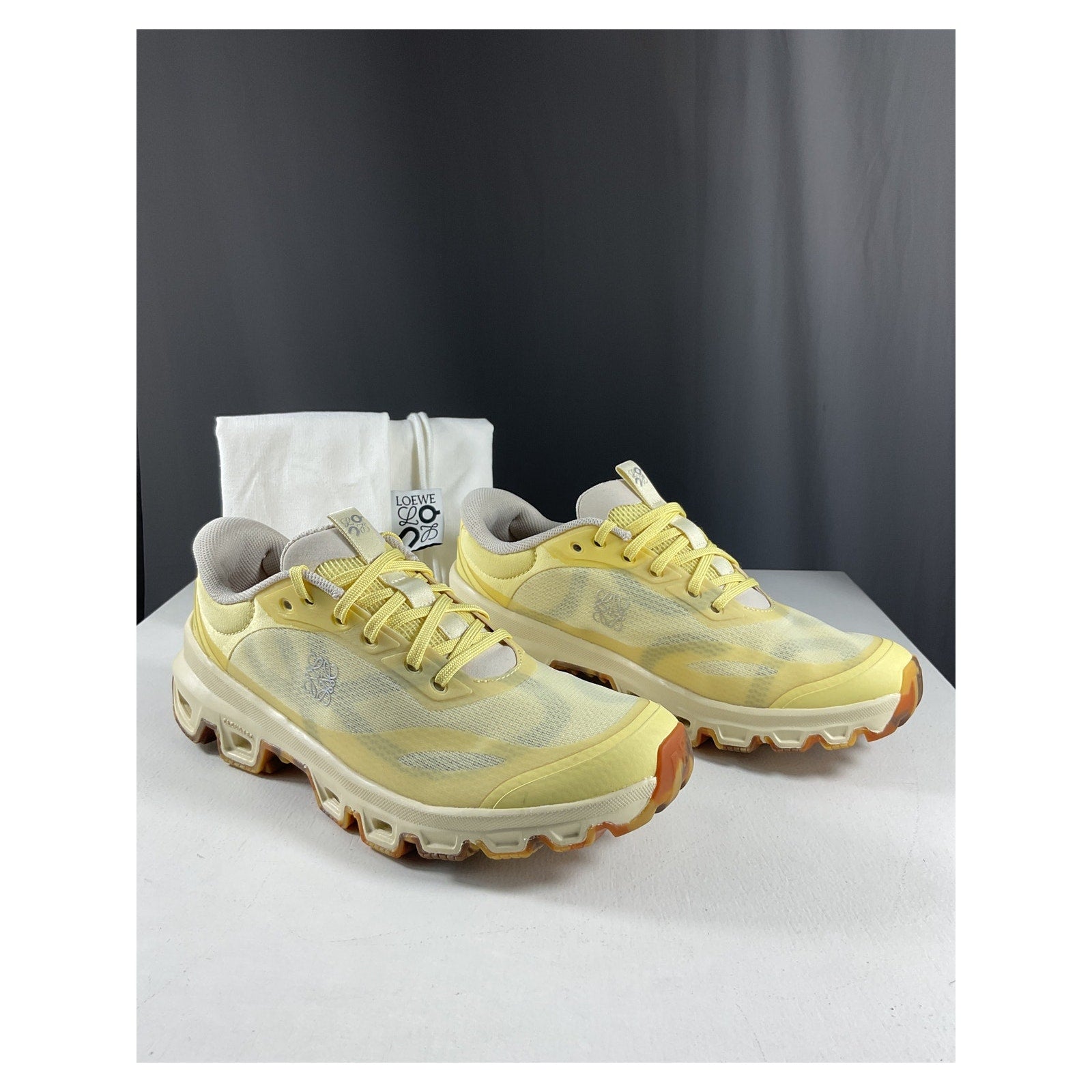 Loewe + 'On Cloudventure' Yellow Mesh 2.0 Rubber-Trimmed Paneled Recycled-Mesh Sneakers Size 8.5