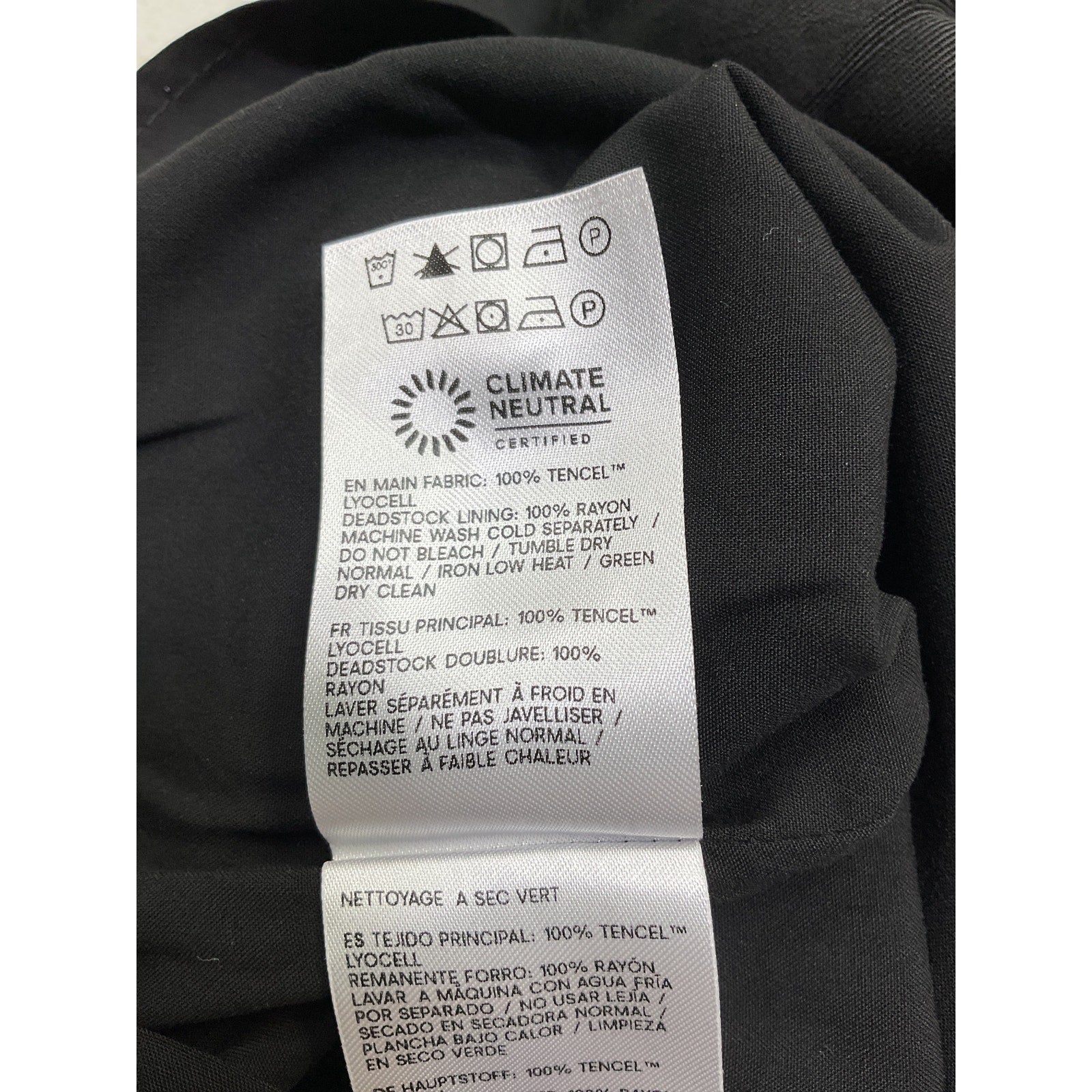 Reformation 'Bobbi' Black Tencel Skort Size 0