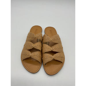 Schutz Ivy Beige Leather Sandal Size 10