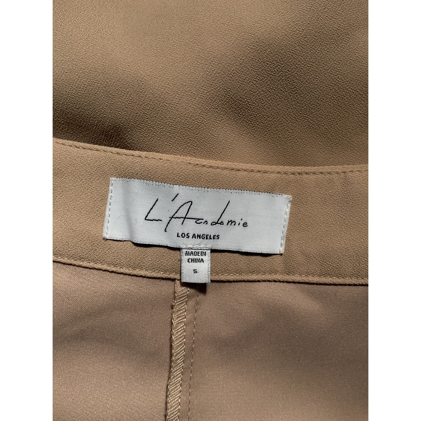 L'Academie 'Lais' Tan Crepe Skort Size S