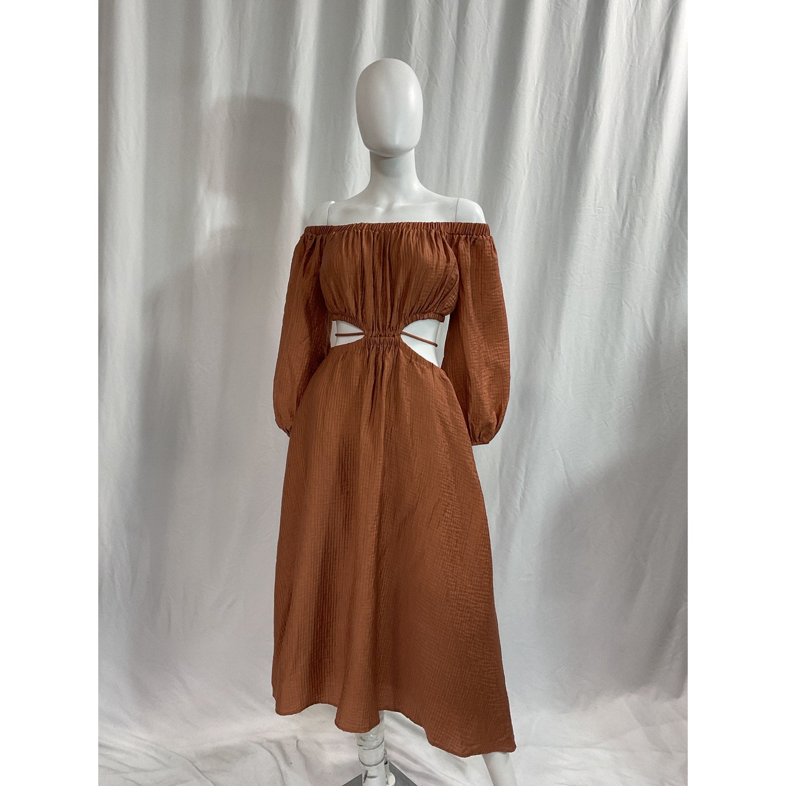 Astr The Label 'Cassian' Brown Cut-Out Long Sleeve Maxi Dress Size S