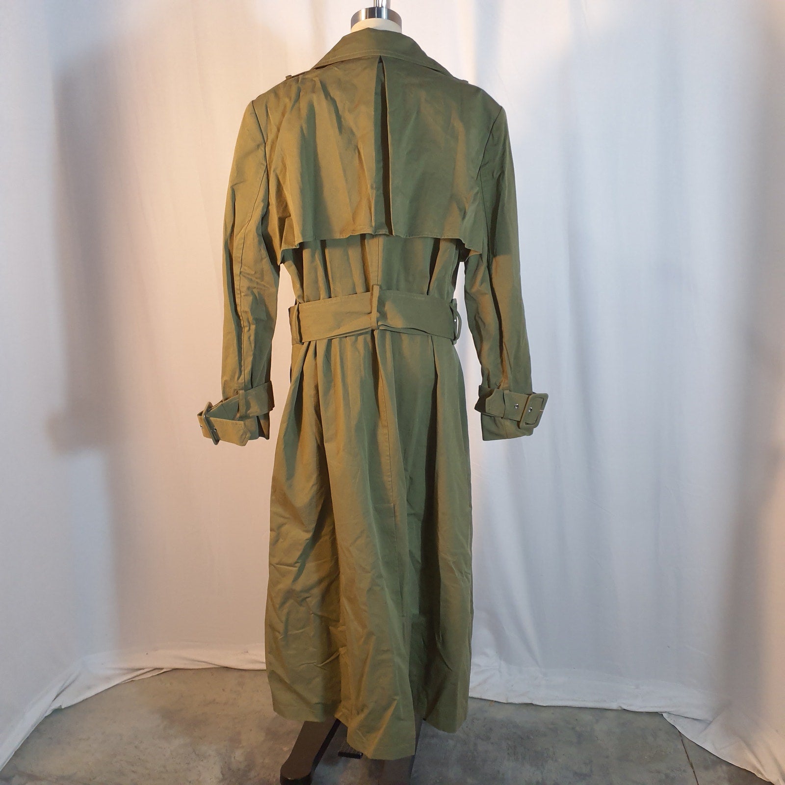 Aexae Cargo Green Trench Coat Size M - NWT