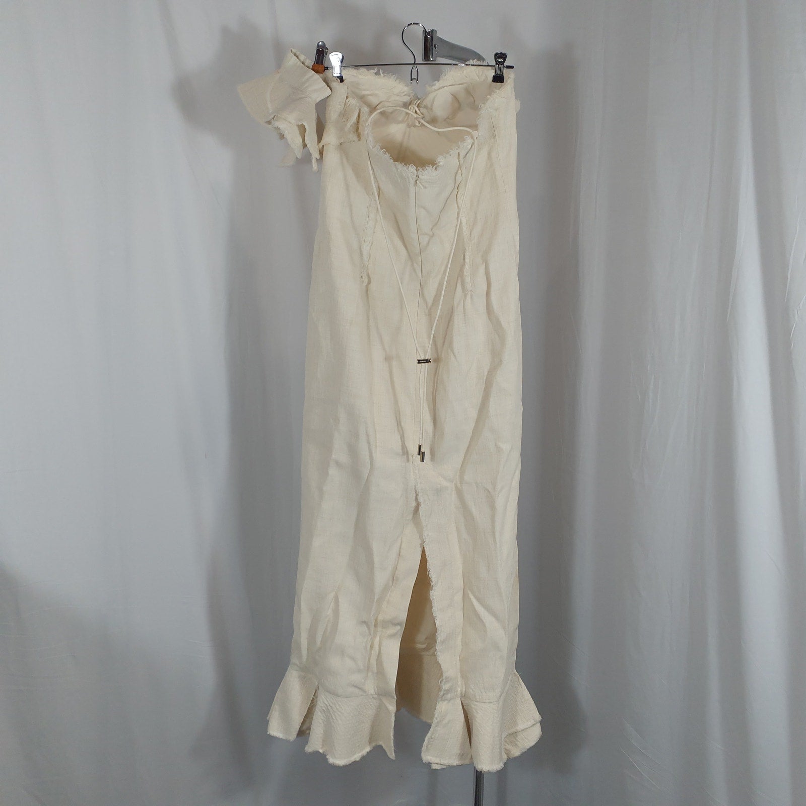 Jacquemus Le Raphia 'la Robe Artichaut' White Ruffled Neck Fishtail Hem Linen Blend Maxi Dress Size 44