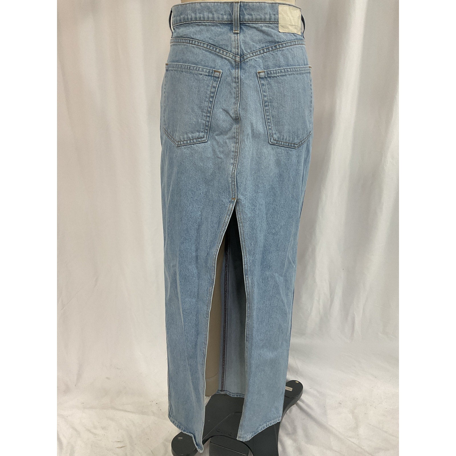 Grlfrnd 'Amara' Blue Pencil Skirt With Back Slit Size 29